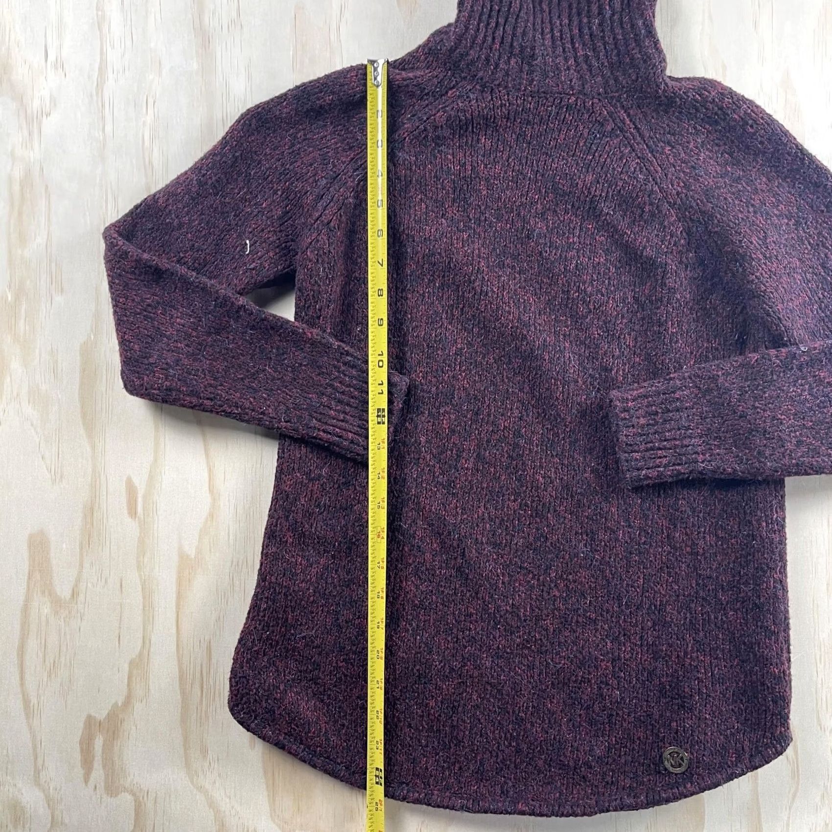 Vintage Michael Kors Sweater Womens XS Red Turtleneck Tunic Knit Long Sleeve Raglan Knit Pattern Solid Logo Hem Vintage: No Size XS / US 0-2 / IT 36-38 - 3 Thumbnail