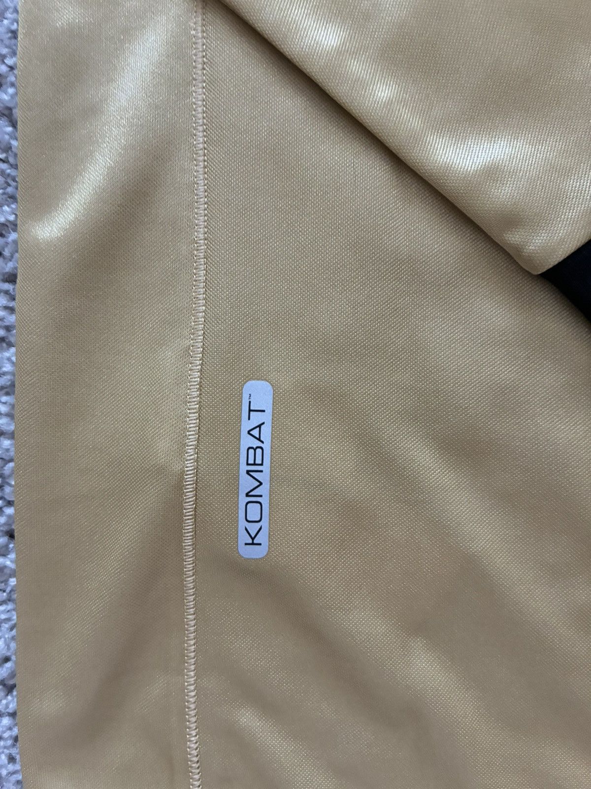 Kappa Venezia FC 2022/2023 Third Kit Size US M / EU 48-50 / 2 - 6 Thumbnail