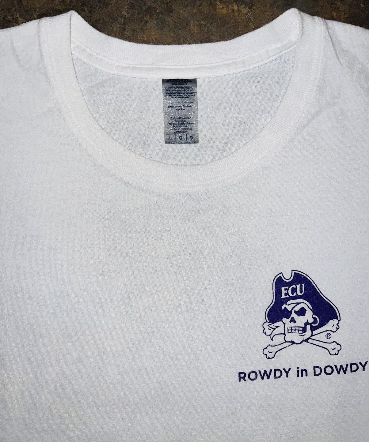 NCAA ECU FOOTBALL T-SHIRT Size US L / EU 52-54 / 3 - 10 Thumbnail