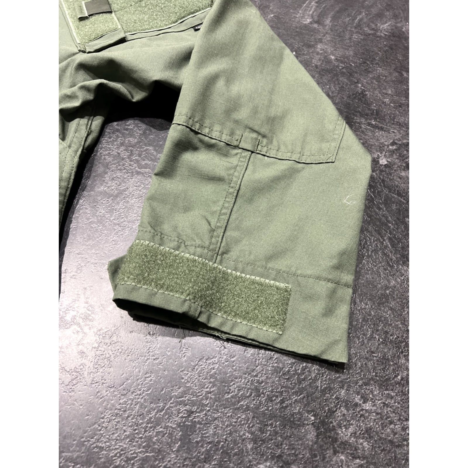 Olive VINTAGE TRU-SPEC Military Tactical Response Shirt Men’s Large Olive Drab Green Ripstop Cotton Blend Size US L / EU 52-54 / 3 - 2 Thumbnail