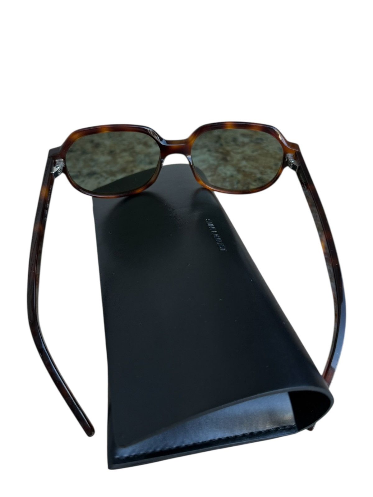 Saint Laurent Paris Saint laurent turtle shell sunglasses Size ONE SIZE - 4 Thumbnail