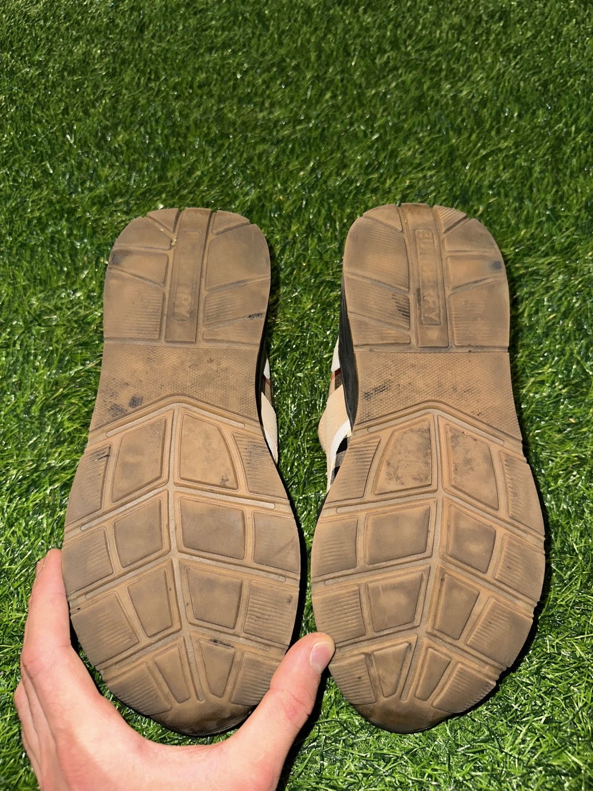 Burberry Burberry vintage check suede and leather shoes size 38 Size US 6 / EU 39 - 6 Thumbnail