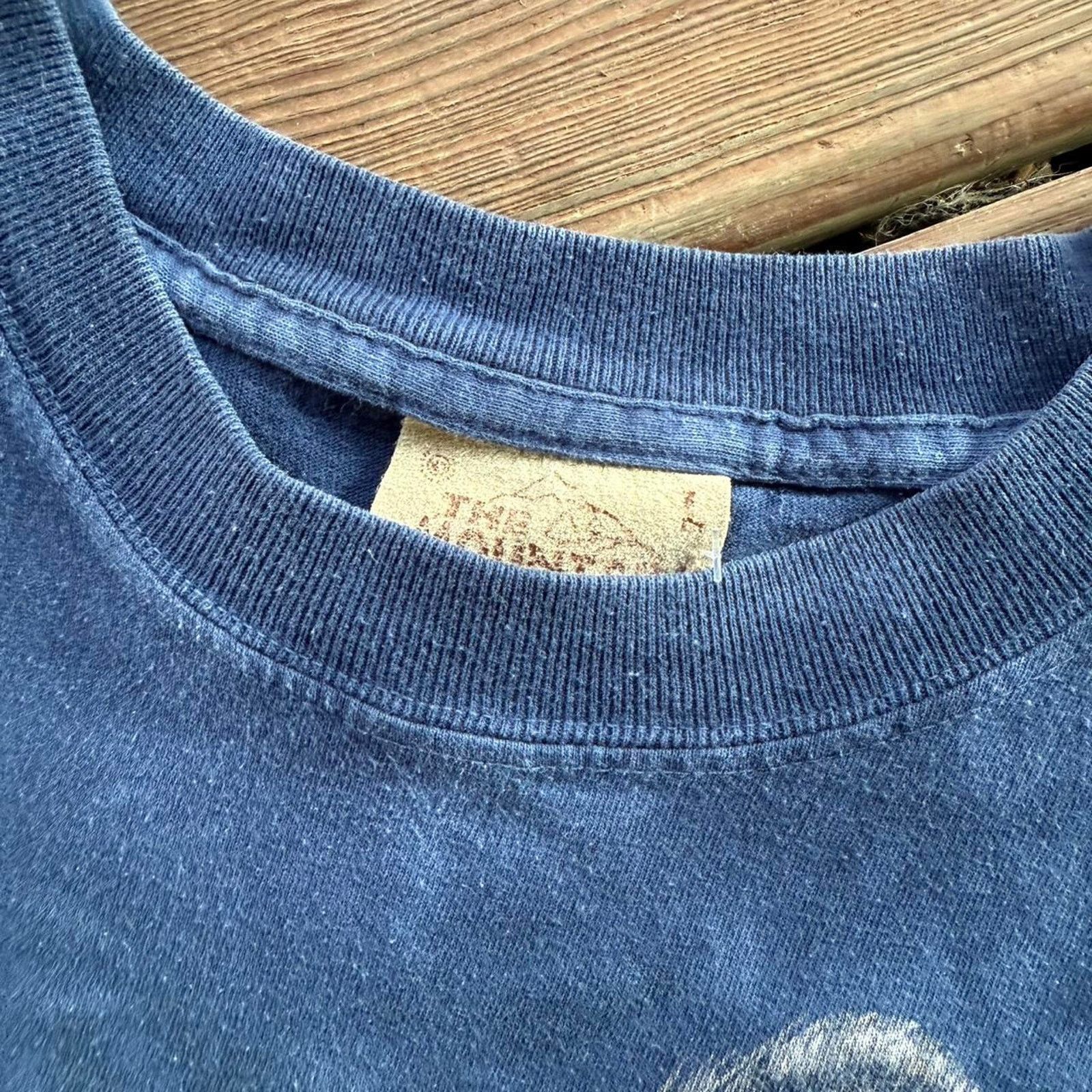 The Mountain × Vintage Vintage The Mountain Wolf Nature Graphic Tee Size US L / EU 52-54 / 3 - 3 Thumbnail
