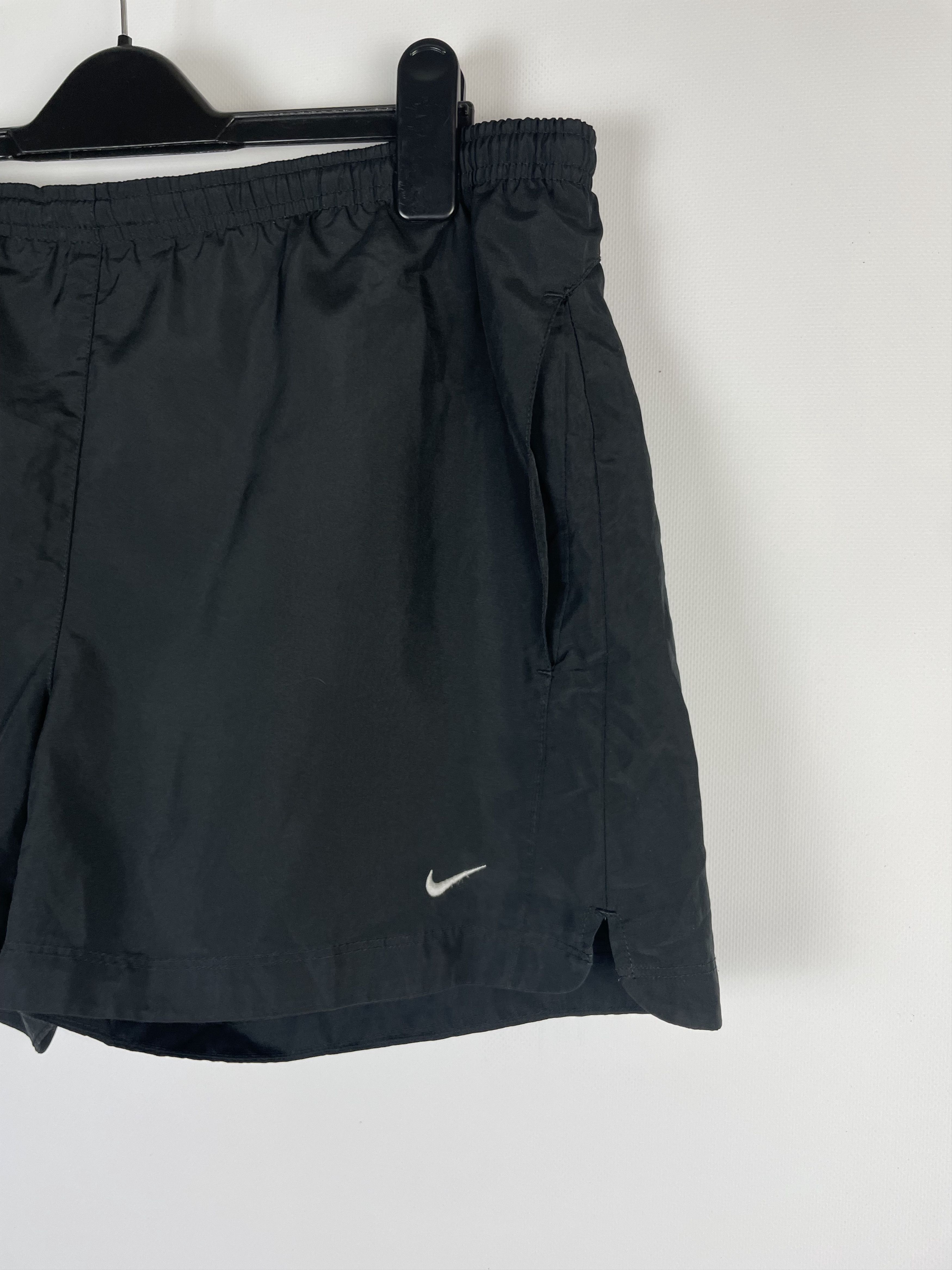 Nike Vintage Nike Shorts Y2k Size US 34 / EU 50 - 3 Thumbnail