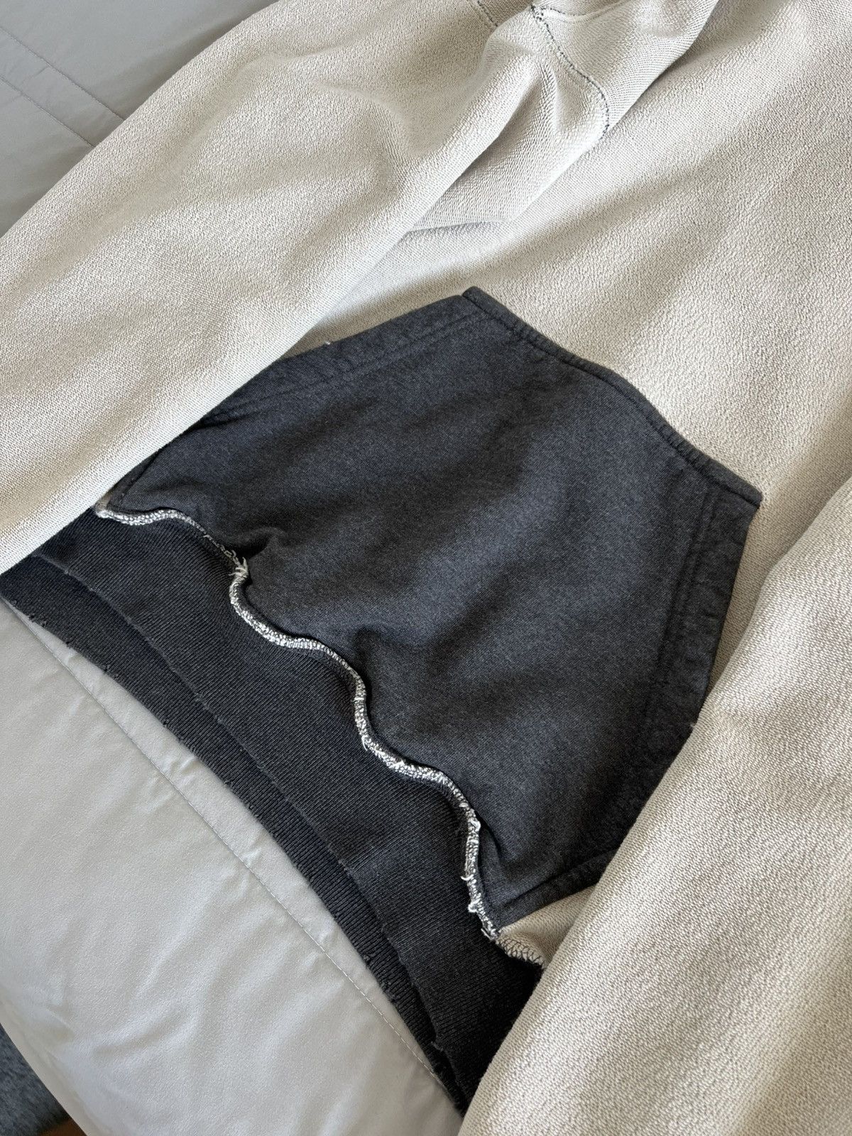 Balenciaga Balenciaga Tape Hoodie Size US S / EU 44-46 / 1 - 16 Thumbnail