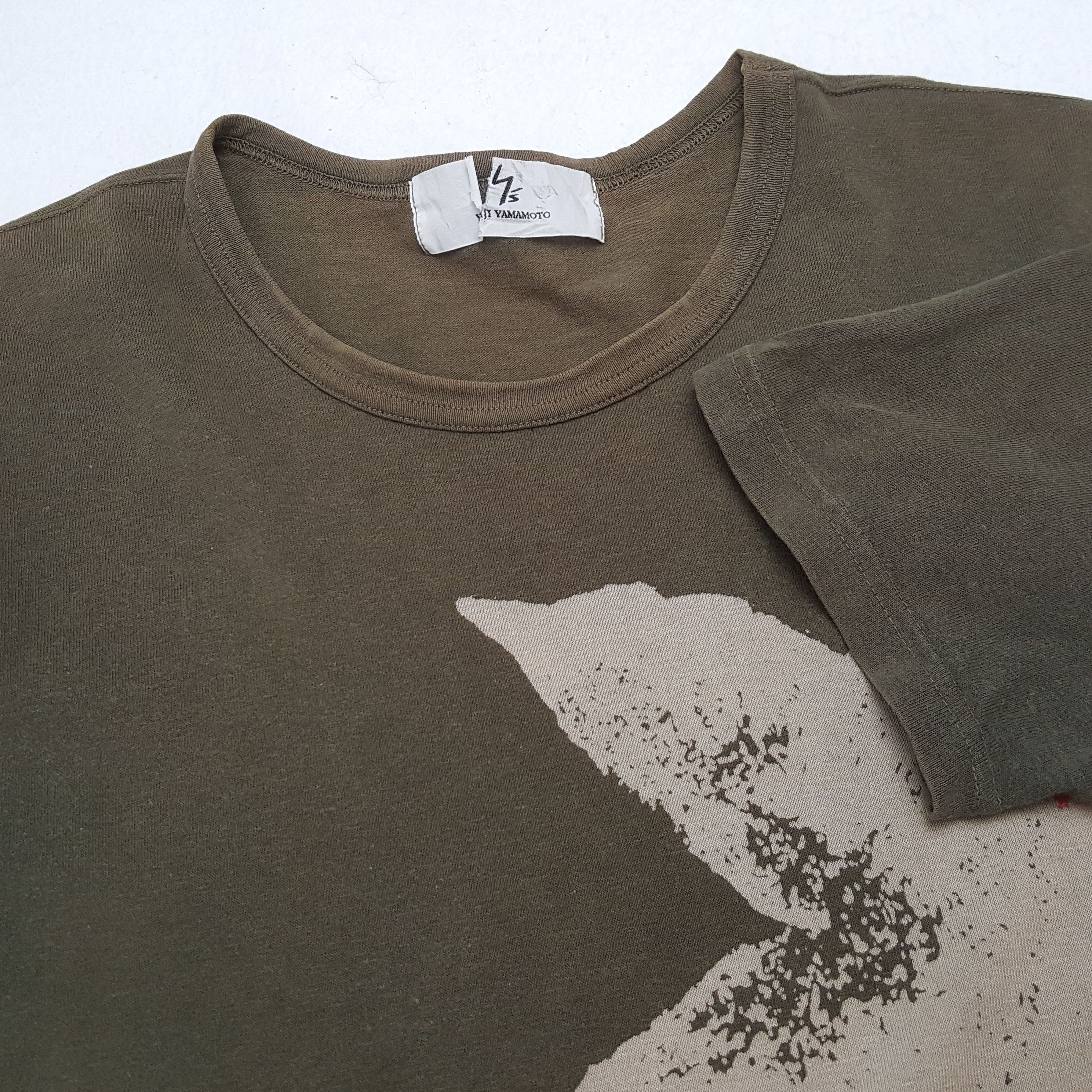 Japanese Brand × Vintage × Yohji Yamamoto YOHJI YAMAMOTO Fashion Style Japanese Designer Tshirt Size US M / EU 48-50 / 2 - 6 Thumbnail