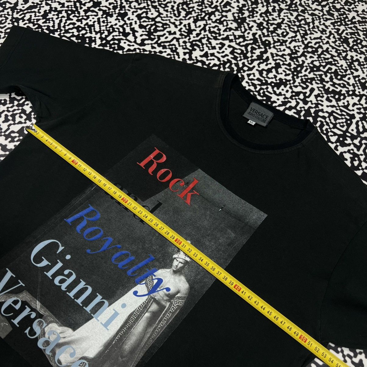 Versace RARE 90s Versace Bruce Weber Rock & Royalty Luxury T-shirt Size US XL / EU 56 / 4 - 19 Thumbnail