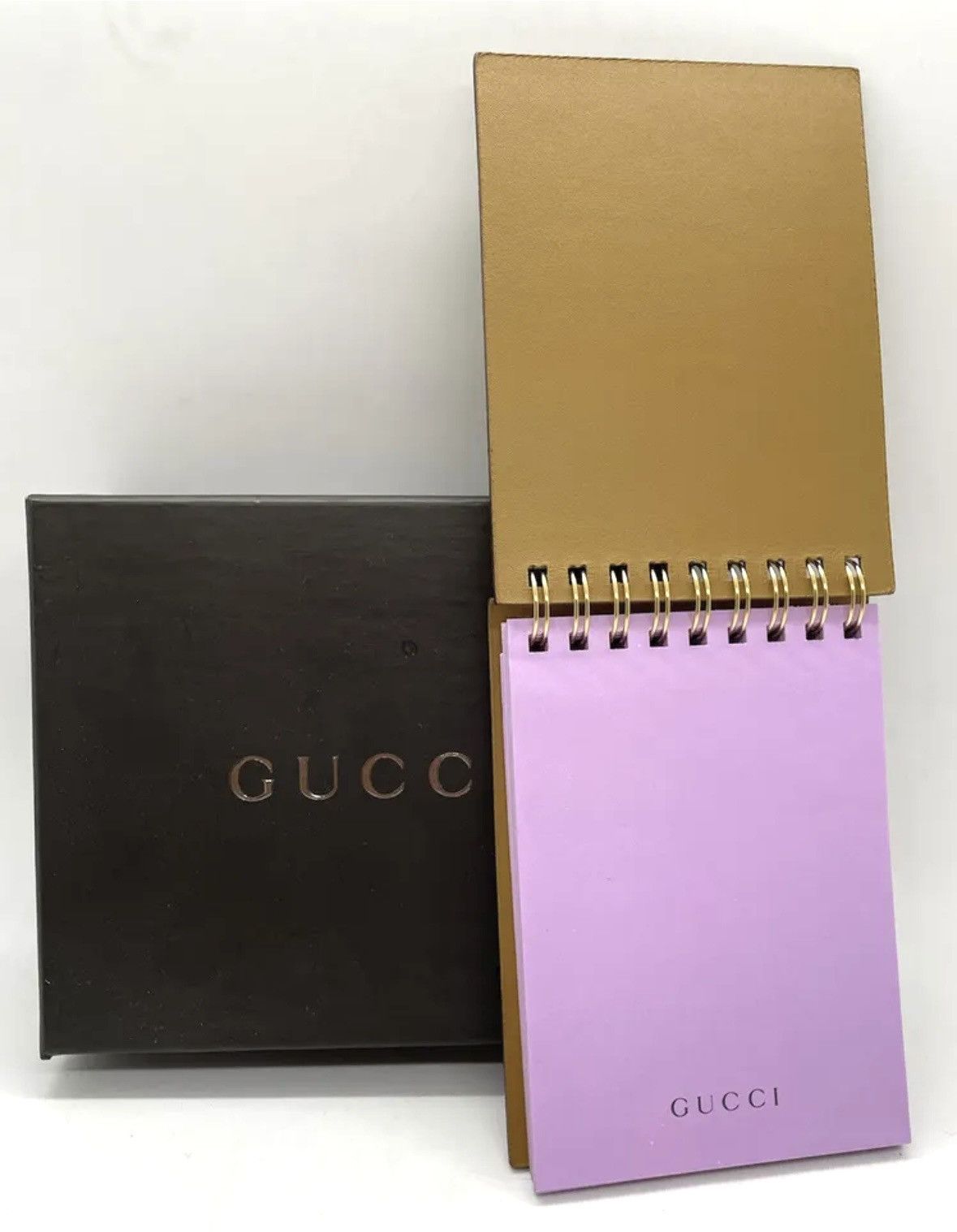 Gucci GUCCI Italy Note Pad, Light Purple Pages, NEW! Size ONE SIZE - 1 Thumbnail