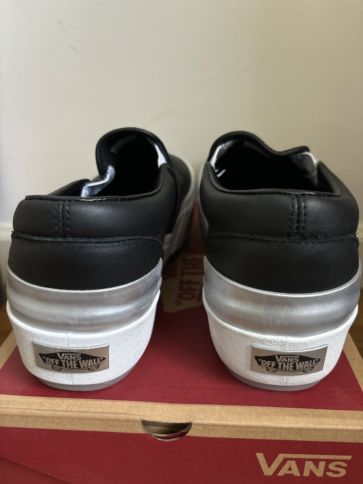 Vans Vans classic slip on - S SILVER *never worn* Size US 10 / IT 40 - 5 Thumbnail