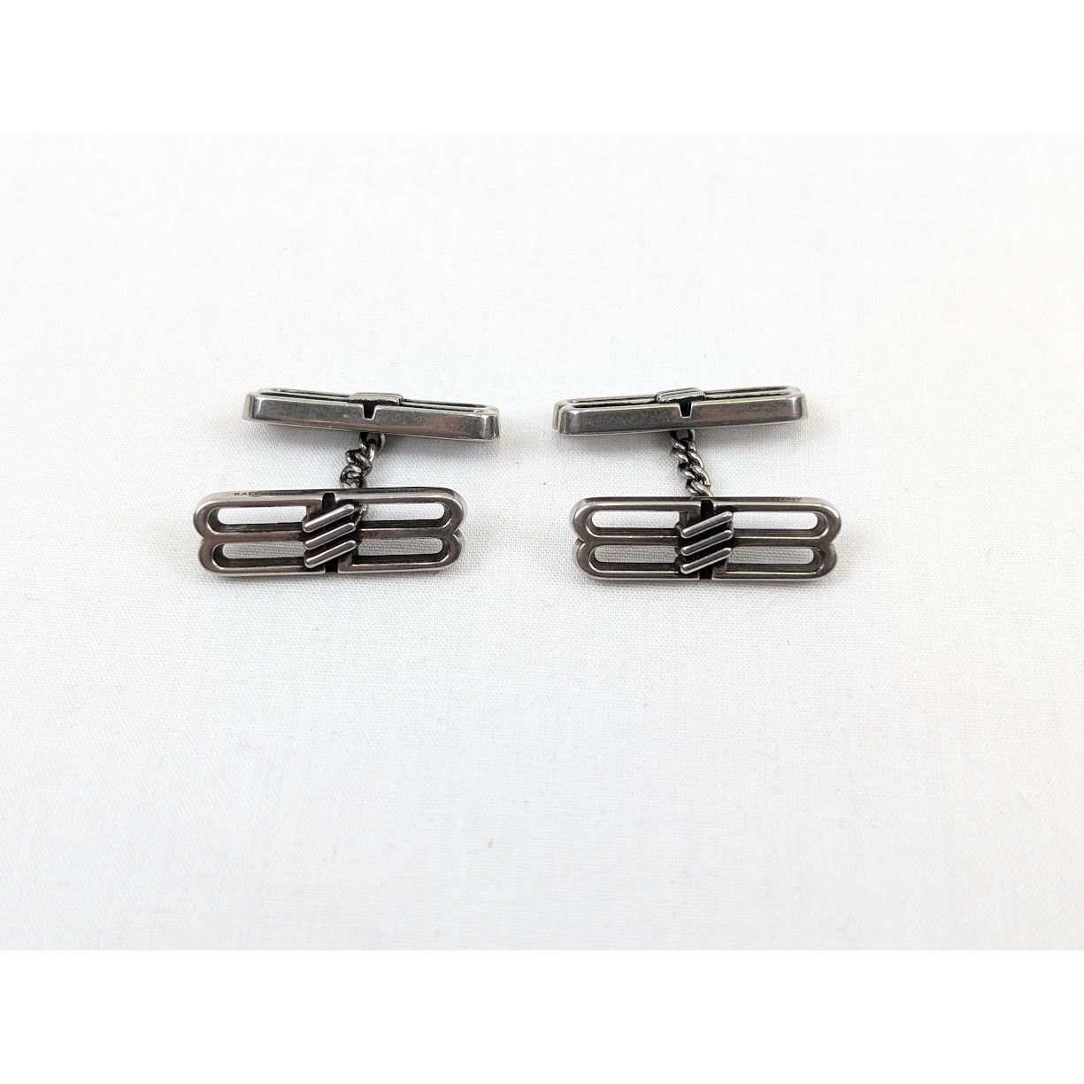 Balenciaga o1rshd1 Q:2/ Size:OS/ BB Icon Cufflinks Brass Antique Silver Size ONE SIZE - 1 Thumbnail