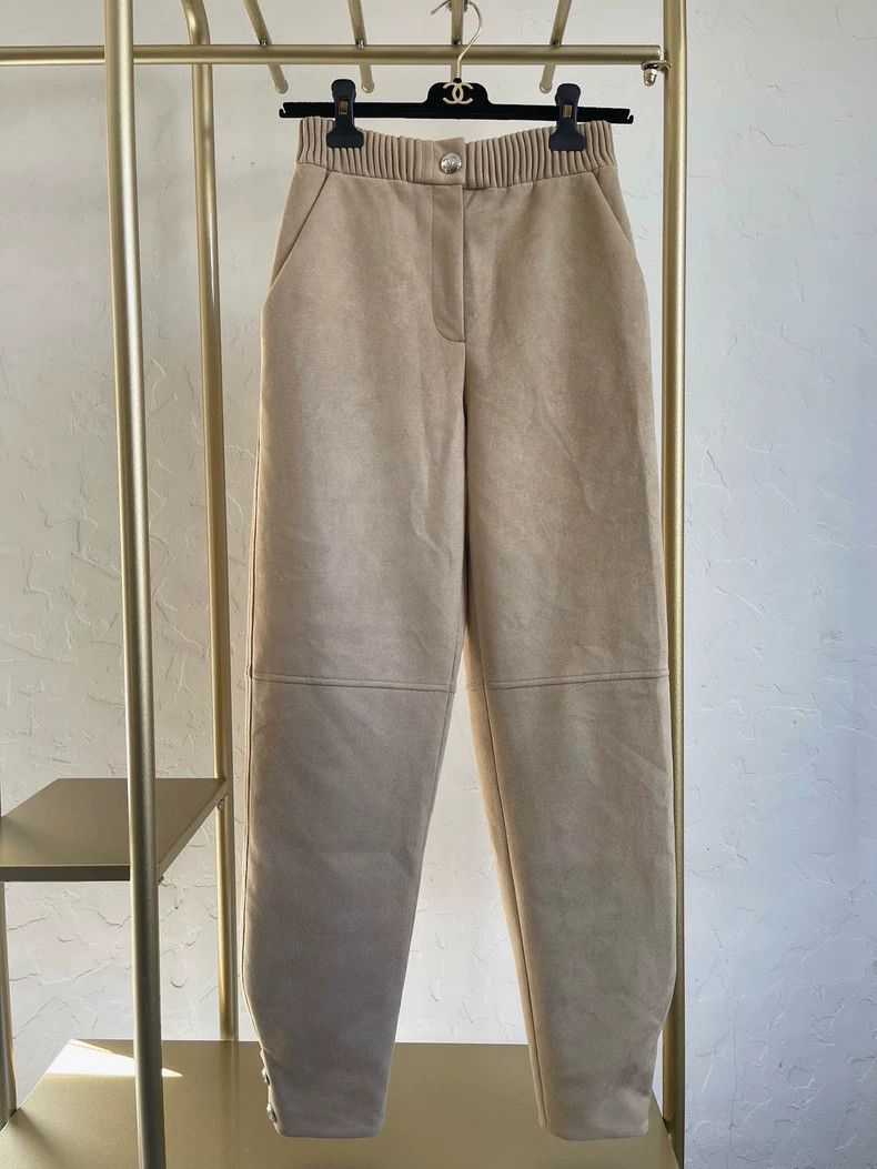 Chanel Chanel 24n khaki suede trousers Size 42" / US 20 - 1 Thumbnail