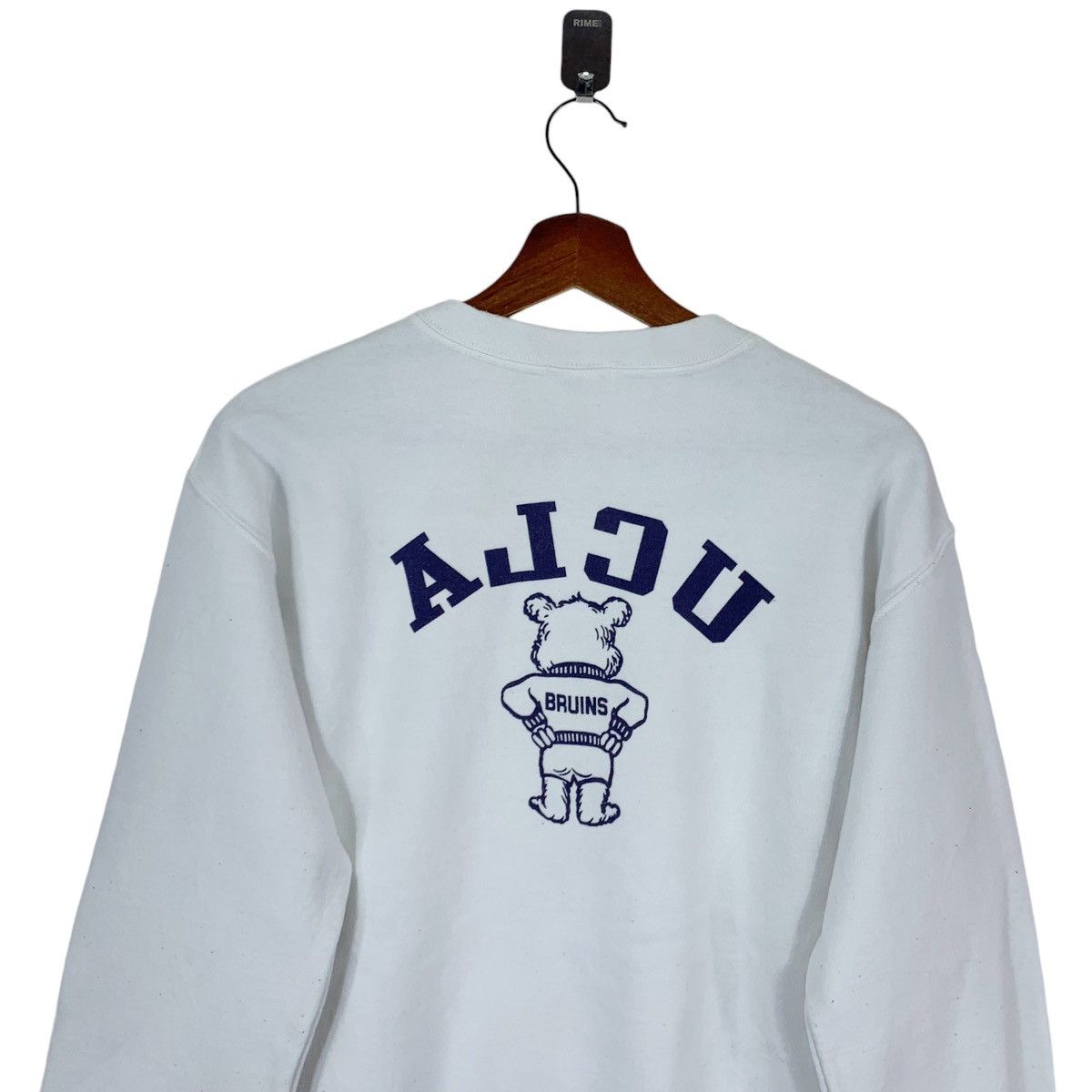 Vintage VINTAGE UCLA UNIVERSITY OF CALIFORNIA LOS ANGELES CREWNECK Size US M / EU 48-50 / 2 - 5 Thumbnail
