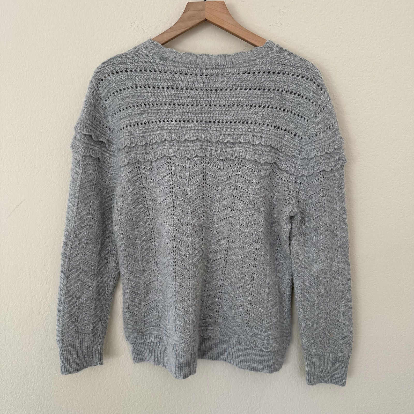 J.Crew J-Crew Sweater Women's L Grey Knit Wool Size L / US 10 / IT 46 - 4 Thumbnail