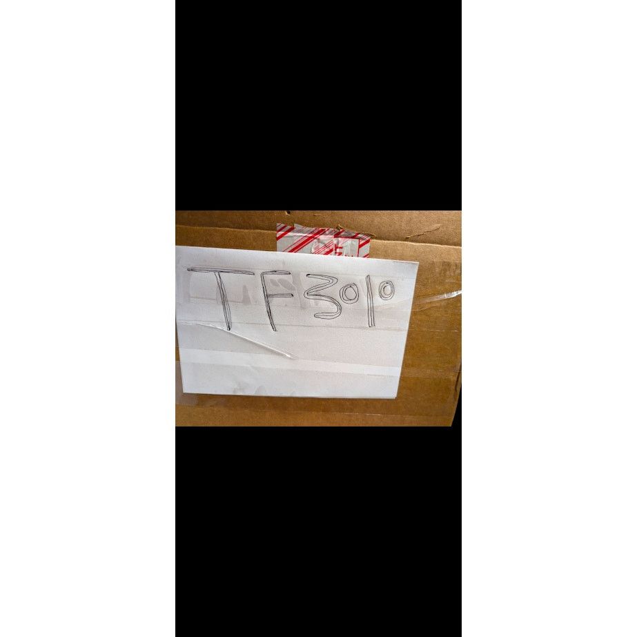 Tom Ford o1rshd1 Size: OS / Zip Wallet in Cream Size ONE SIZE - 12 Thumbnail