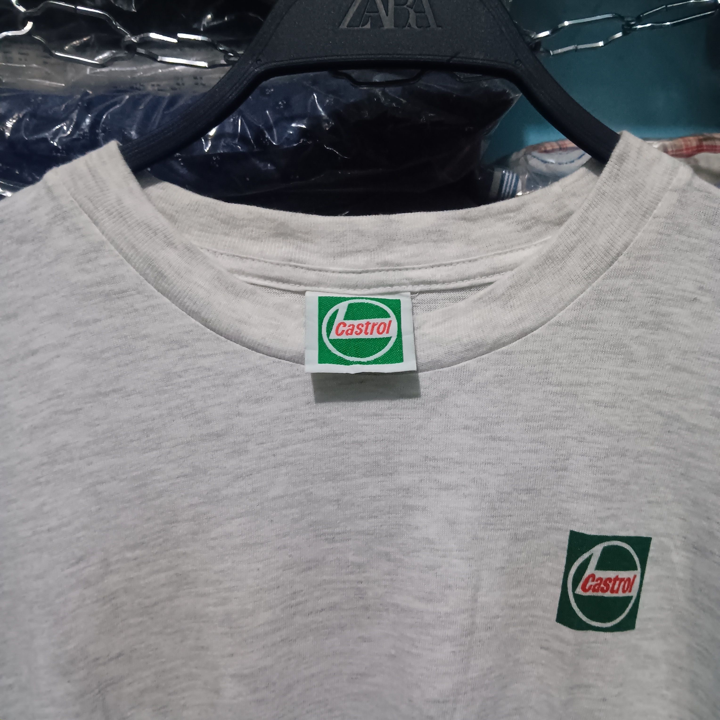 NASCAR Vintage castrol racing team t-shirt Size US L / EU 52-54 / 3 - 3 Thumbnail