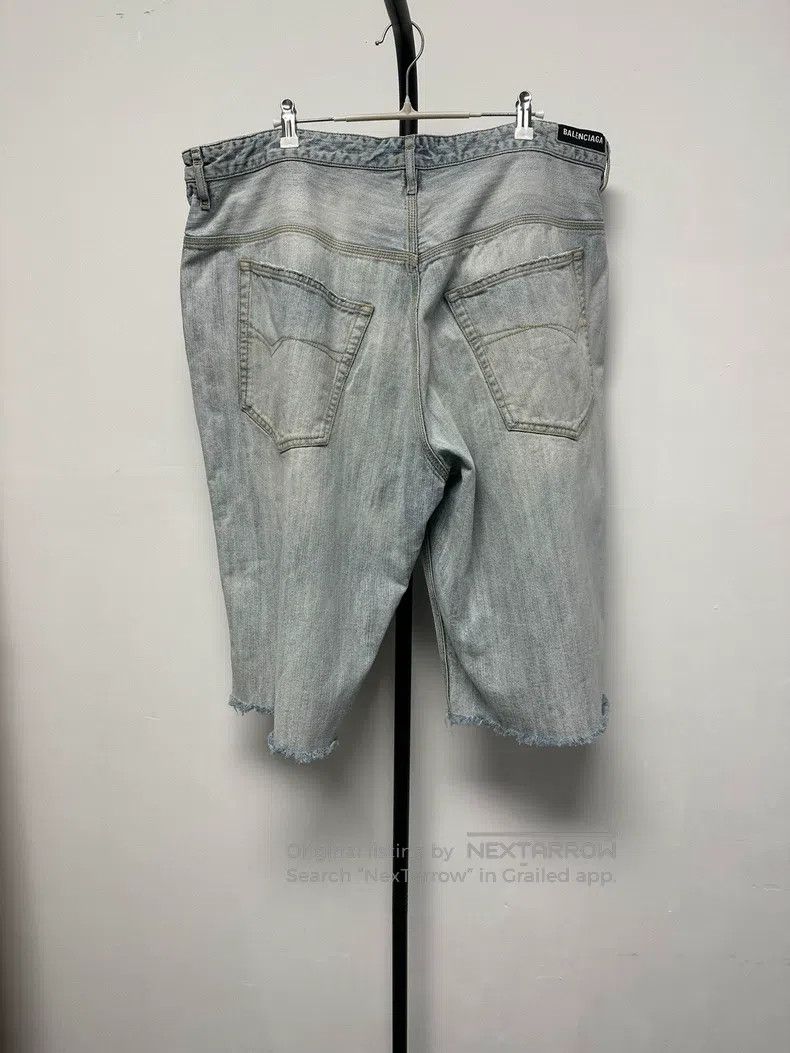 Balenciaga Balenciaga Distressed Wide-Leg Denim Shorts Size US 31 - 2 Thumbnail