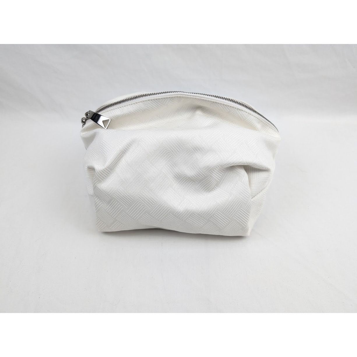 Bottega Veneta o1rshd1 Size: OS / Jacquard Pouch in White/Silver Size ONE SIZE - 6 Thumbnail