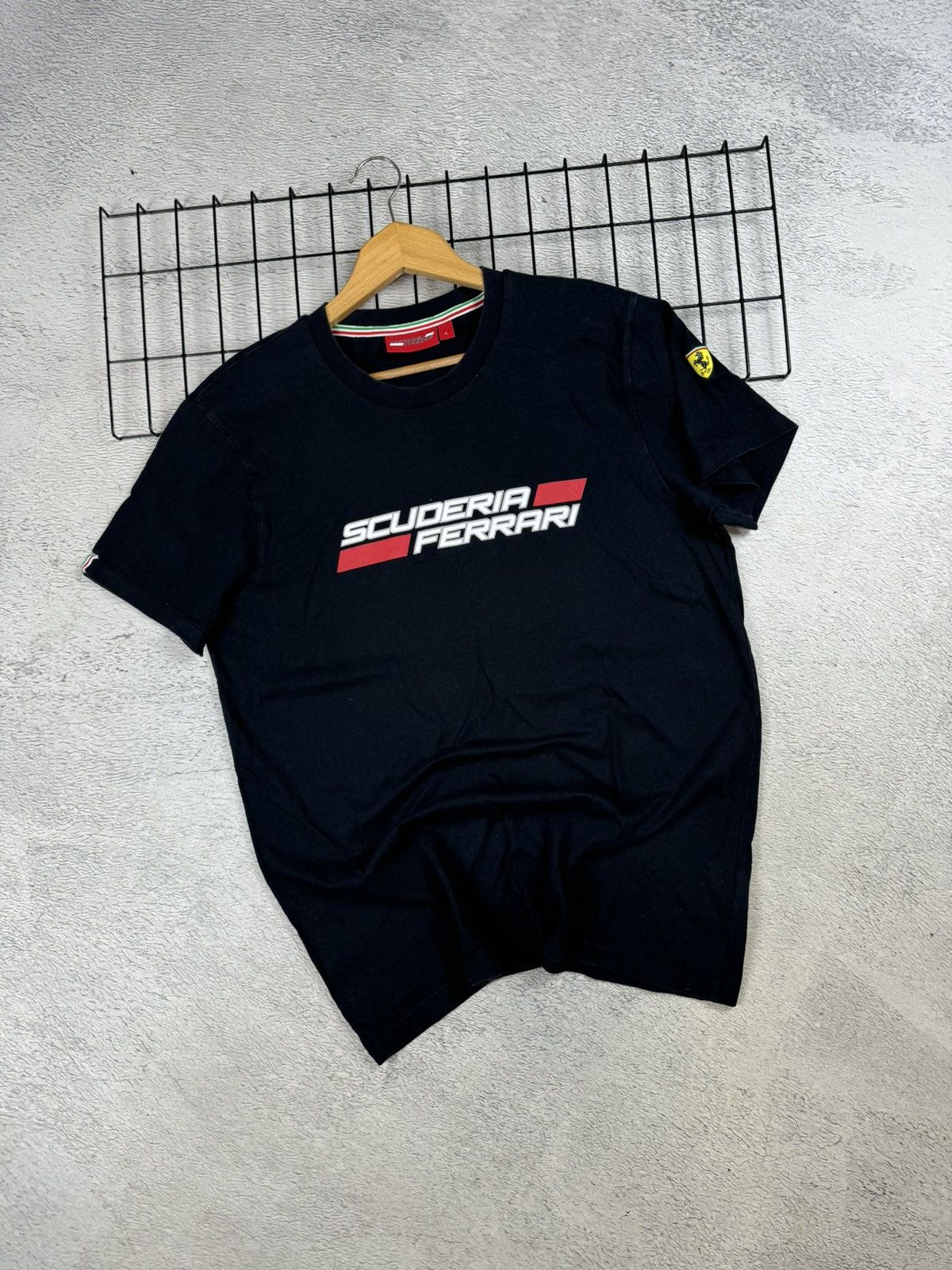 Ferrari × Formula 1 × Vintage Vintage Ferrari Scuderia Black T Shirt Racing F-1 L size Size US L / EU 52-54 / 3 - 1 Thumbnail