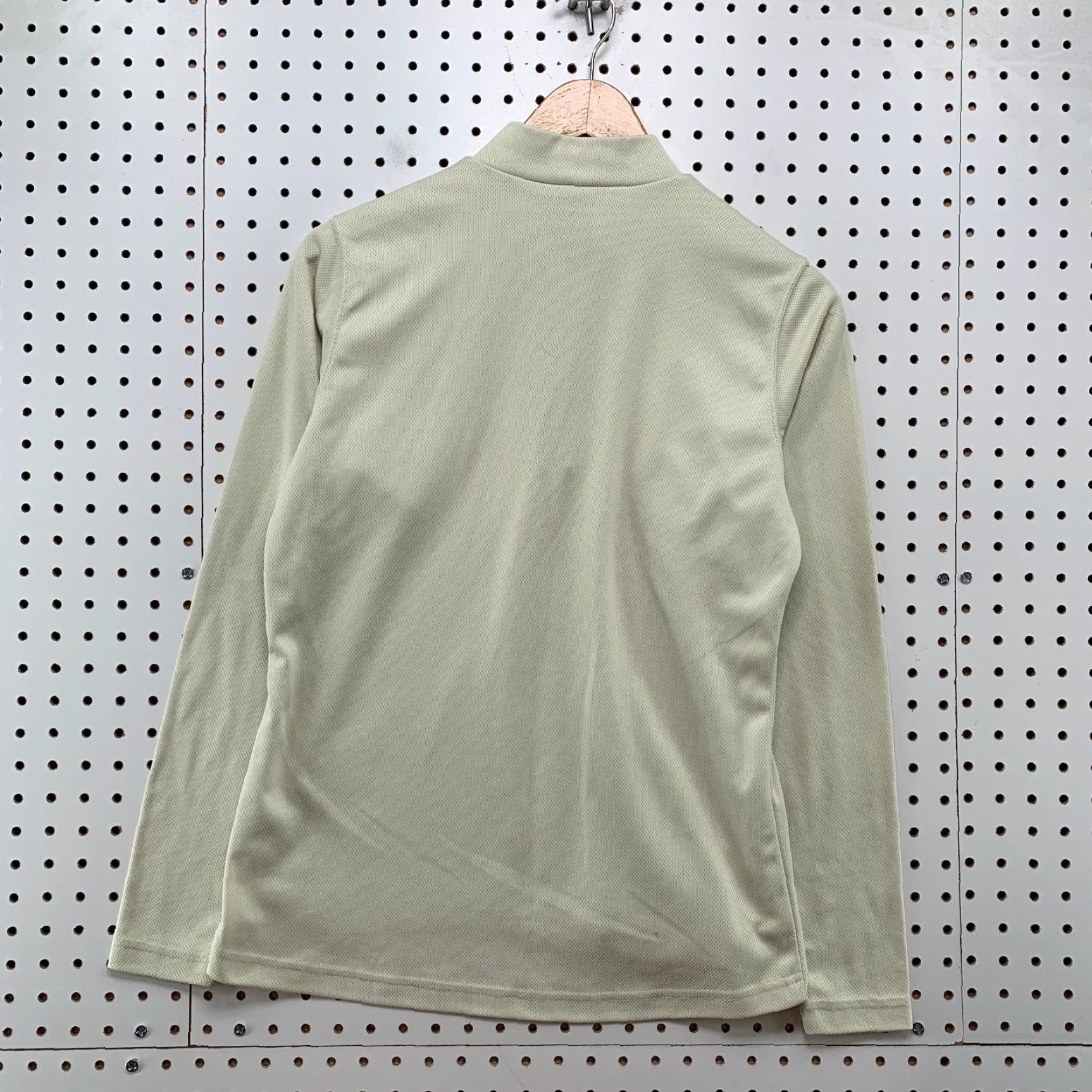 Nike VINTAGE Nike ACG Pullover Women Medium Mock Neck 1/4 Zip Beige Performance Size M / US 6-8 / IT 42-44 - 2 Thumbnail
