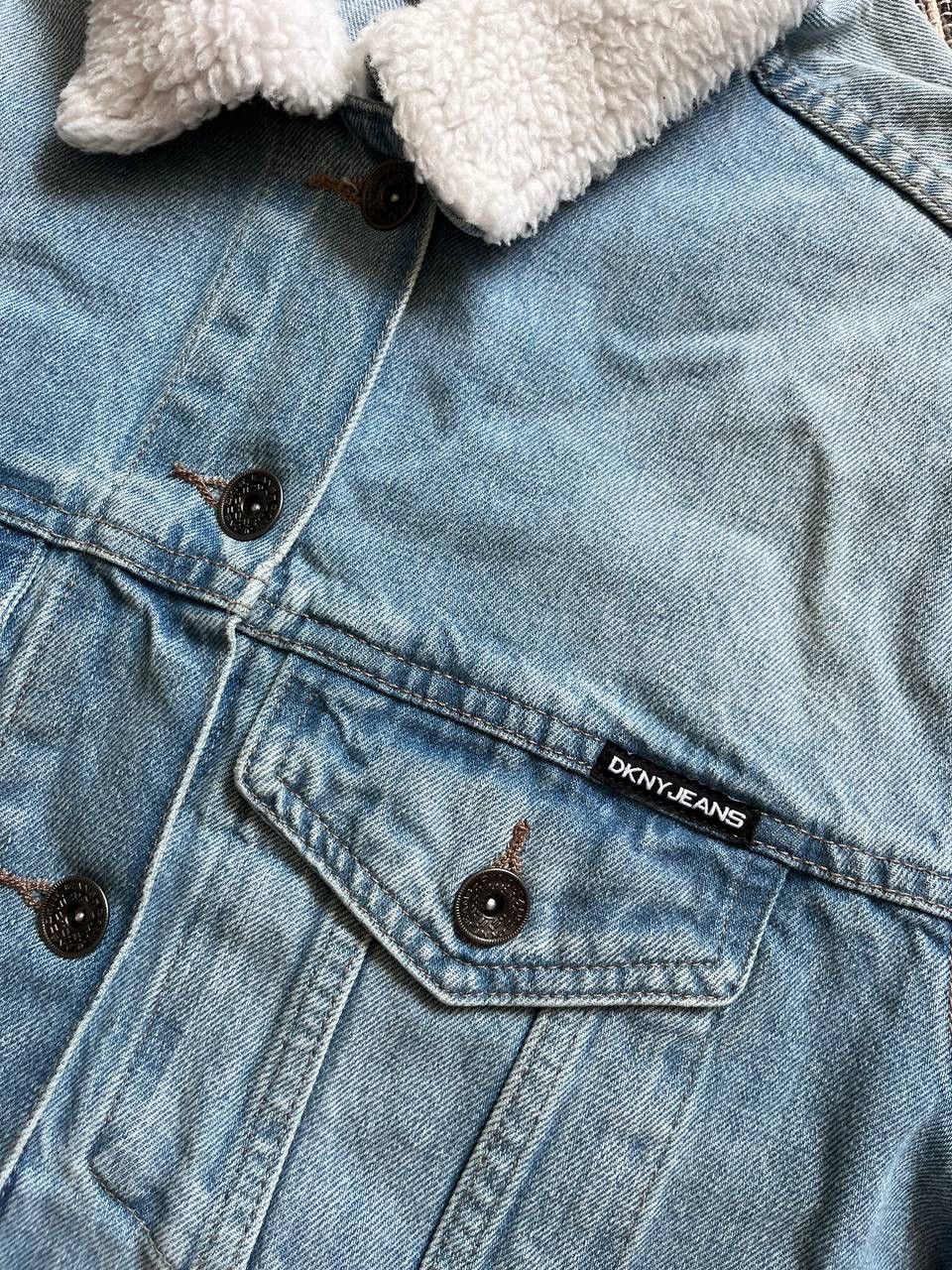 DKNY DKNY Denim jacket fur collar small logos size L Size US L / EU 52-54 / 3 - 6 Thumbnail