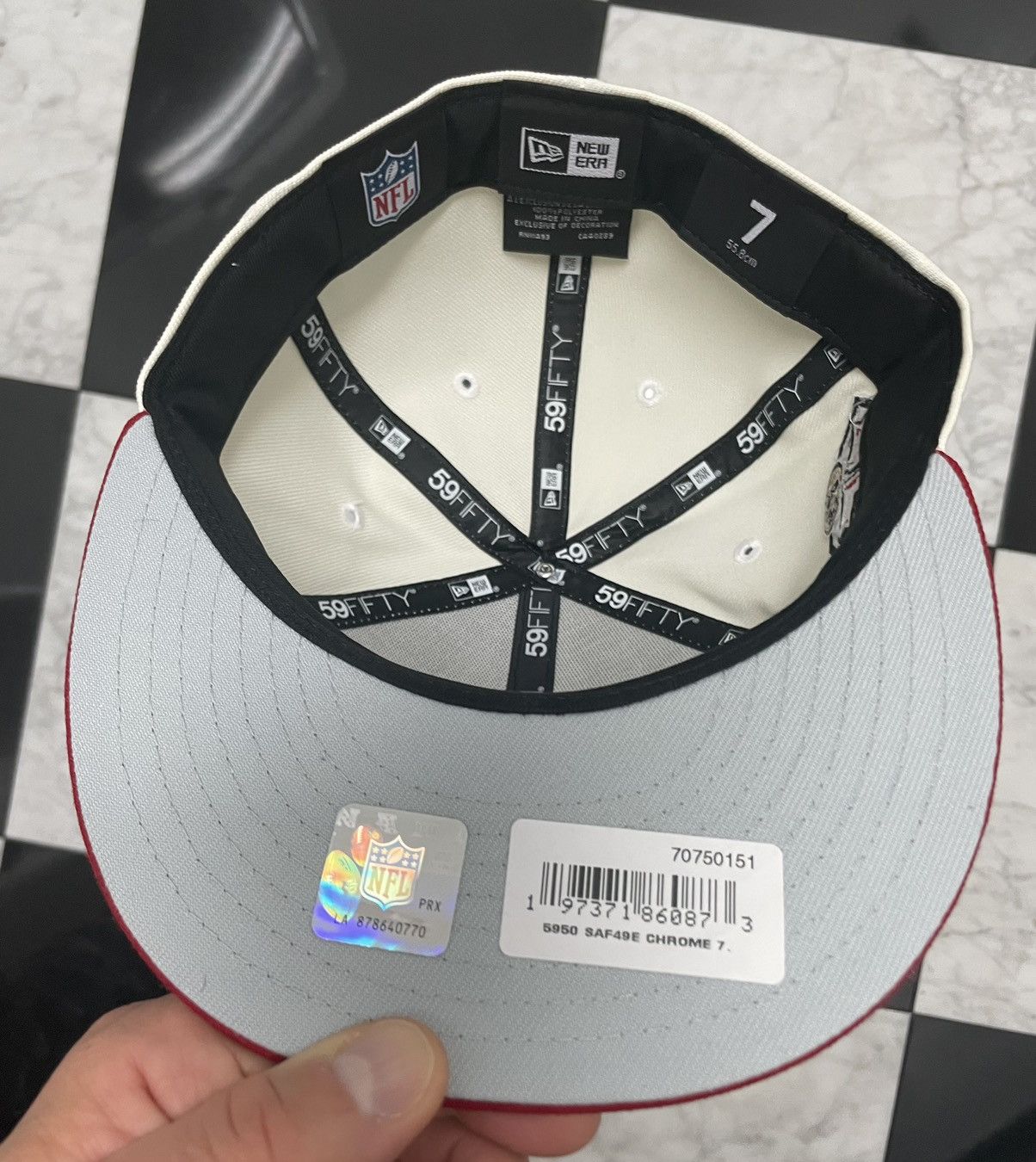 New Era 🔥49ers fitted size 7 other sizes available Size ONE SIZE - 6 Thumbnail