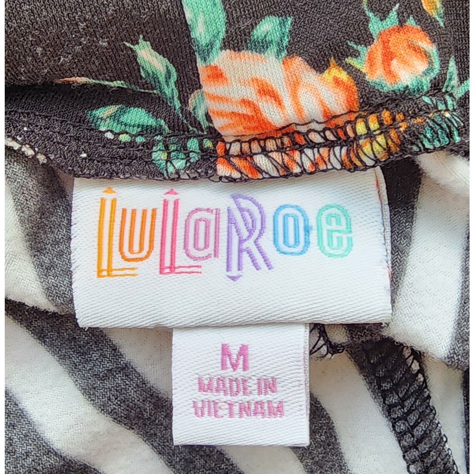 Other LuLaRoe Amber Floral Hoodie Black White Striped Sleeves Med Size M / US 6-8 / IT 42-44 - 12 Thumbnail