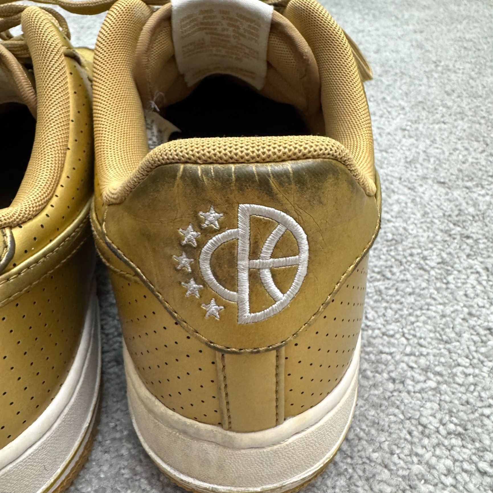 Nike Nike Air Force 1 Low Top Gold Perforated Leather Sneaker Shoes Womens US 9 UK 8 Size M / US 6-8 / IT 42-44 - 7 Thumbnail