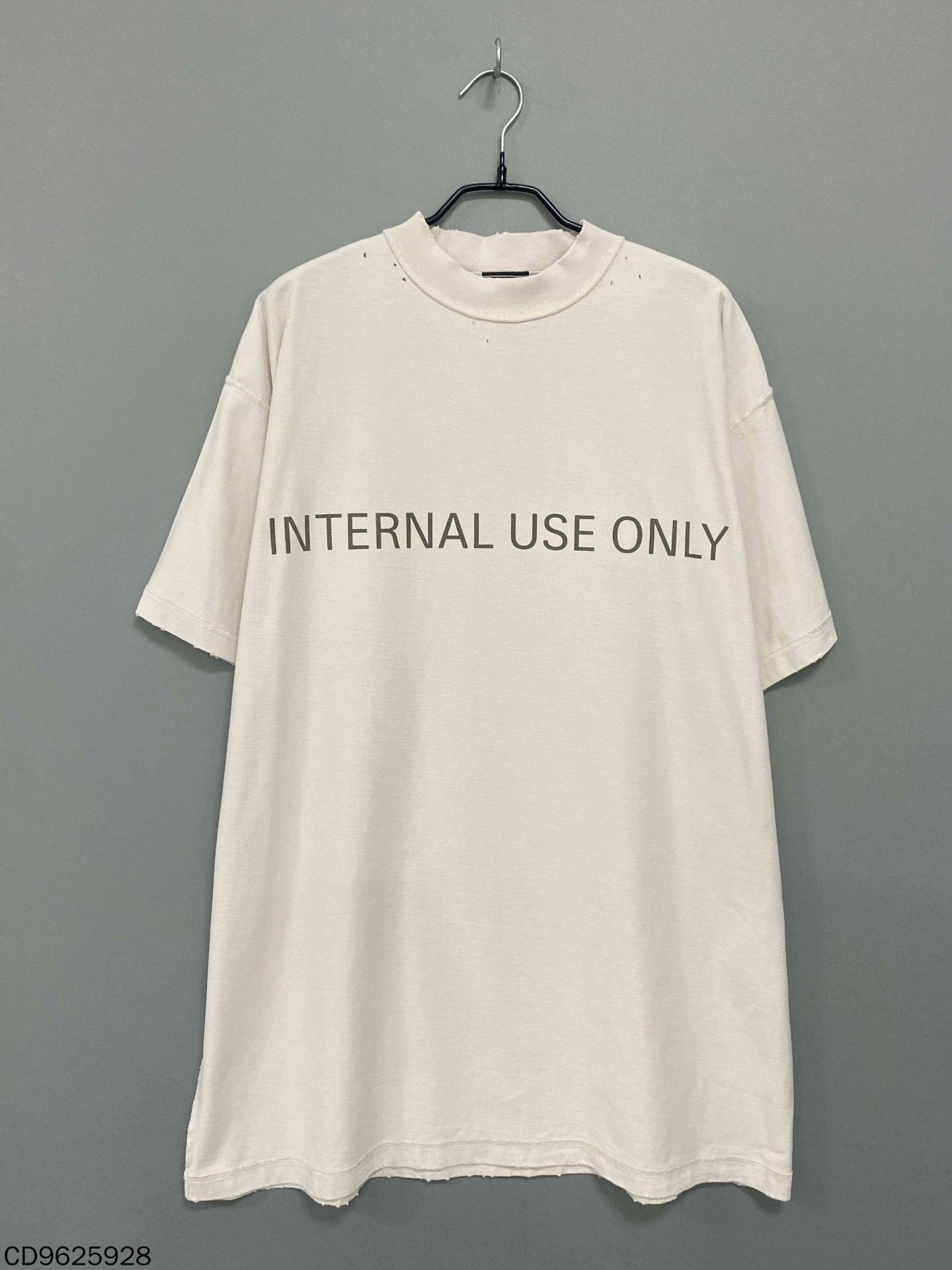 Balenciaga Balenciaga T-Shirt s Men Size US S / EU 44-46 / 1 - 1 Thumbnail