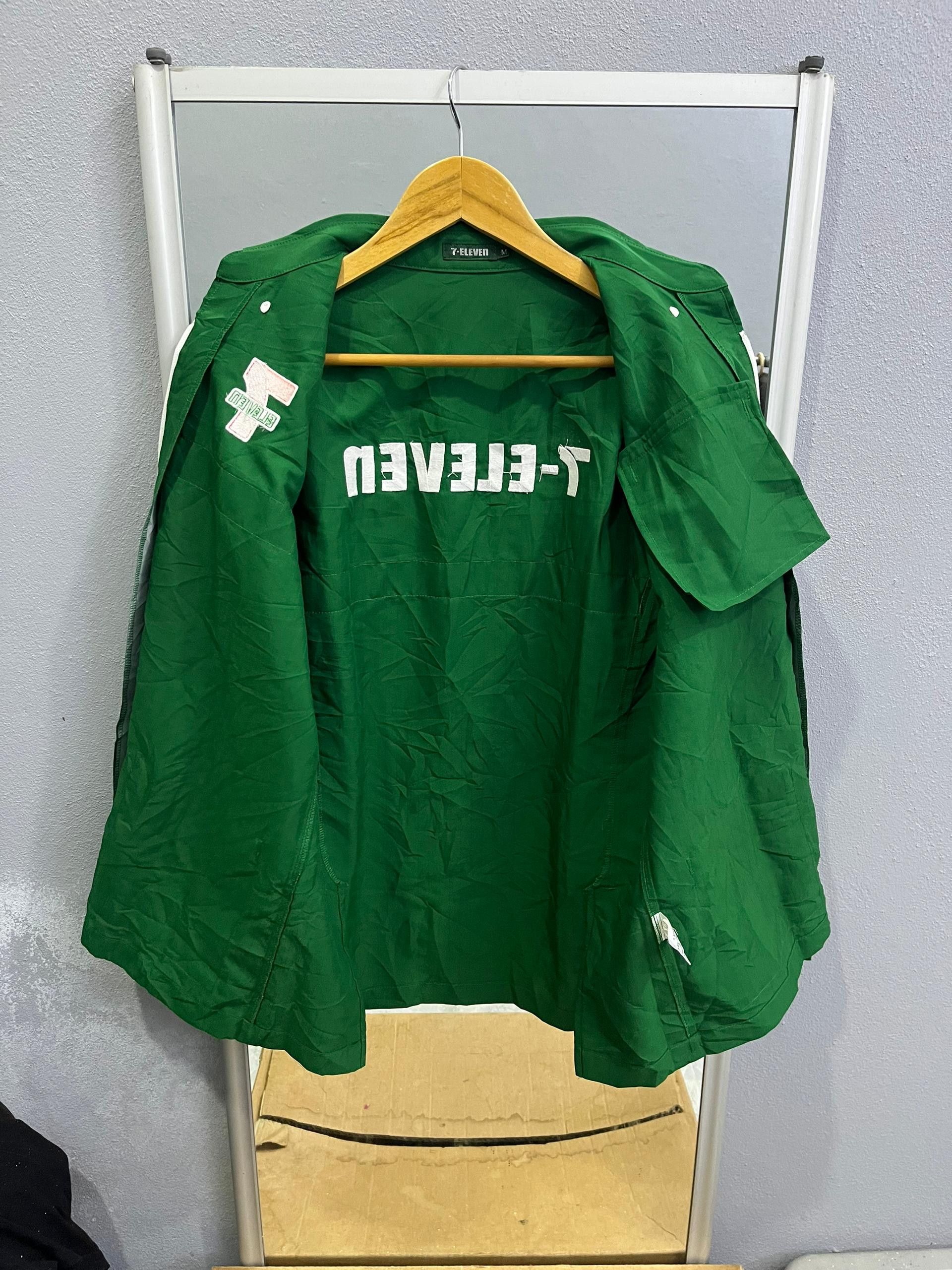 Japanese Brand 7-Eleven Japan Workwear Zip Shirt Racing Stripe Size US M / EU 48-50 / 2 - 6 Thumbnail