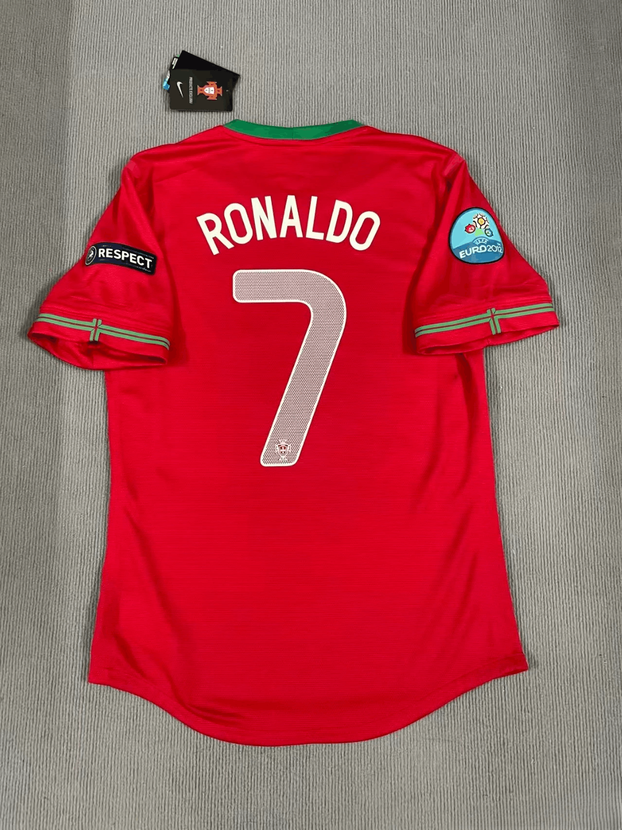 Other 2012 Portugal #7 C Ronaldo Jersey Size US L / EU 52-54 / 3 - 2 Thumbnail