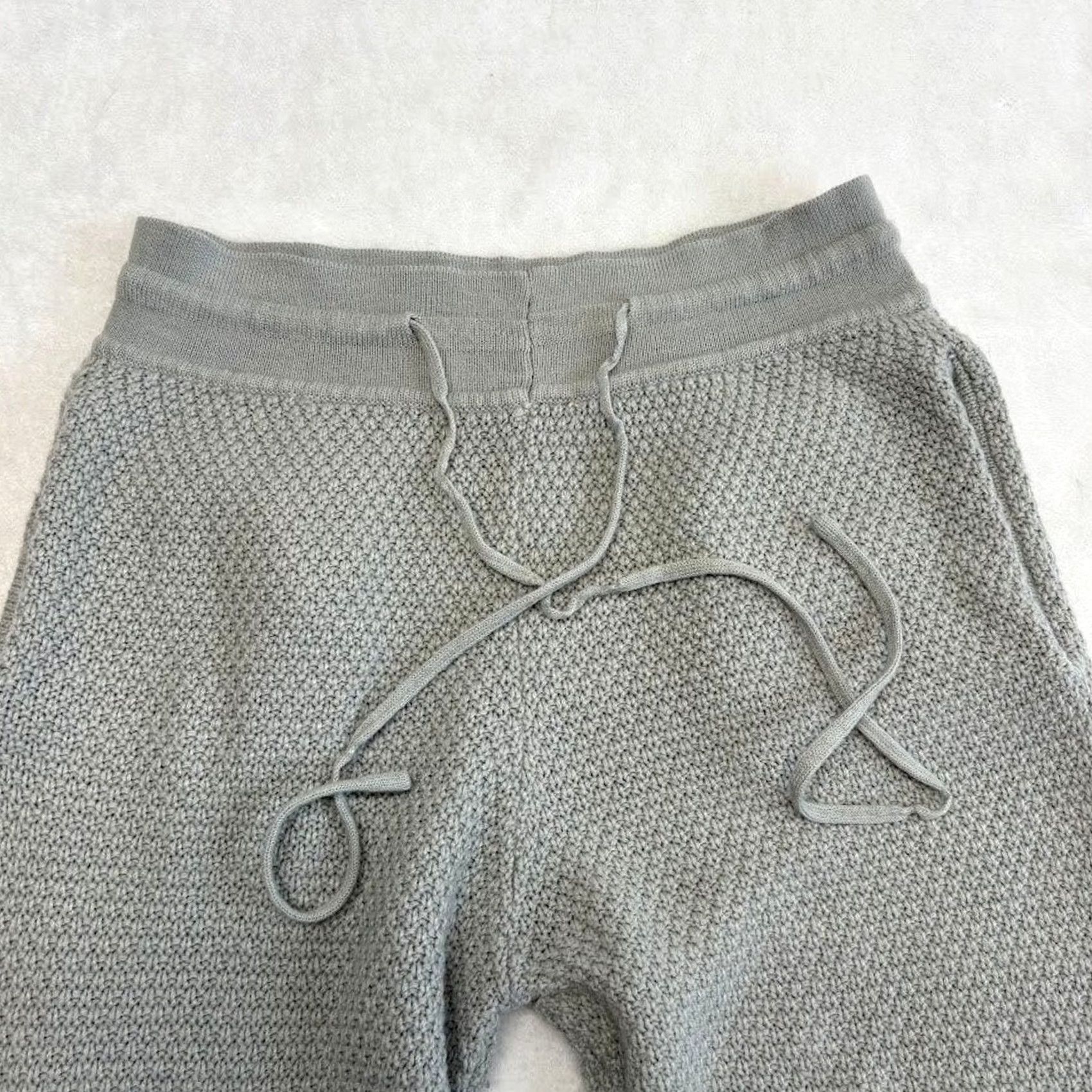 PrettyLittleThing PRETTYLITTLETHING Gray Textured Knit Jogger Sweatpants Women S Size S Size S / US 4 / IT 40 - 5 Thumbnail