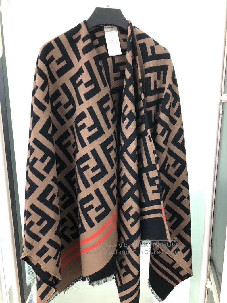 Fendi Fendi size 140*140cm Pashmina/Shades of Brown, Black, and G Size ONE SIZE - 1 Thumbnail
