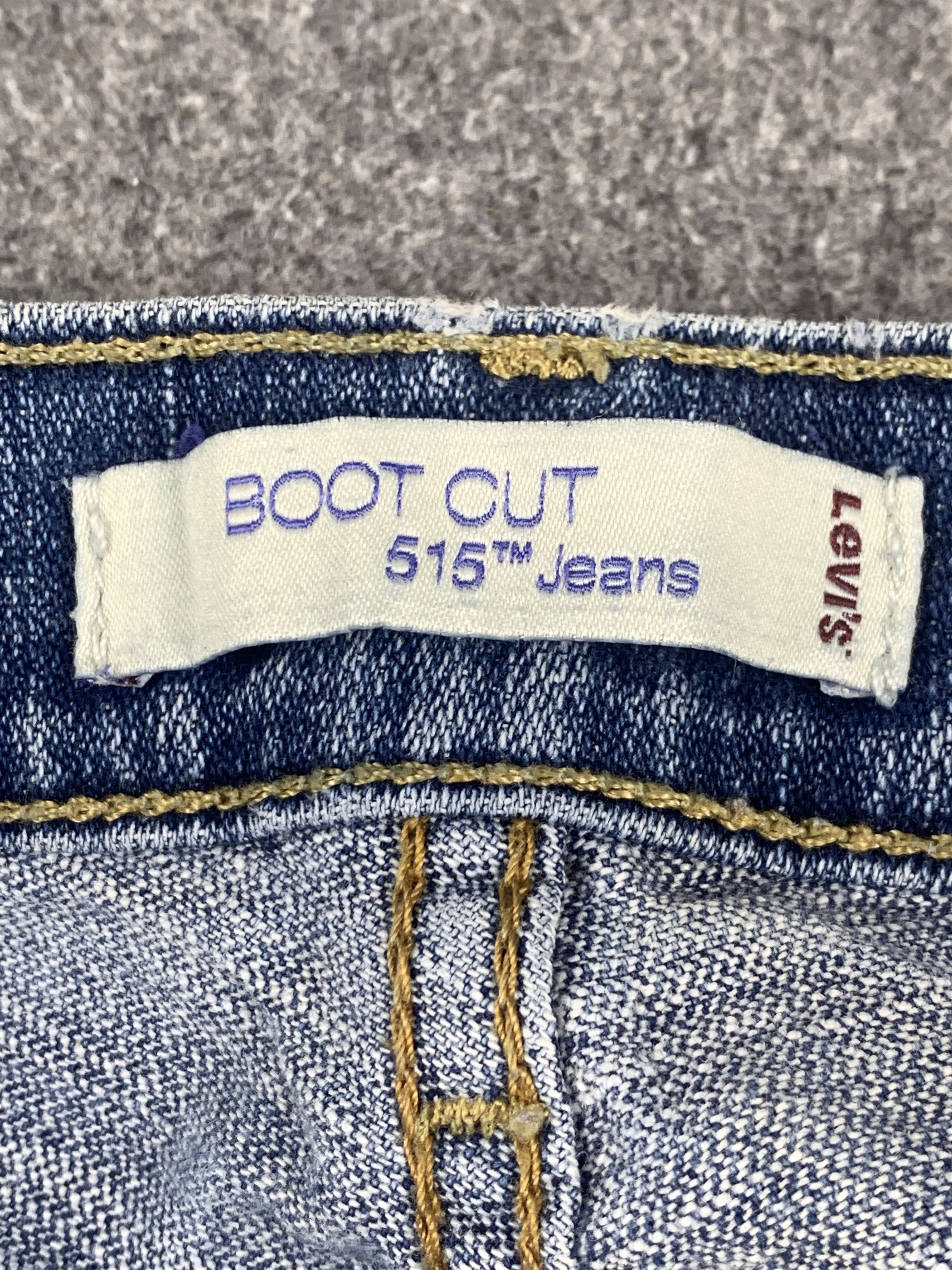 Vintage Levis 515 Flared Bootcut Bell Bottom Jeans