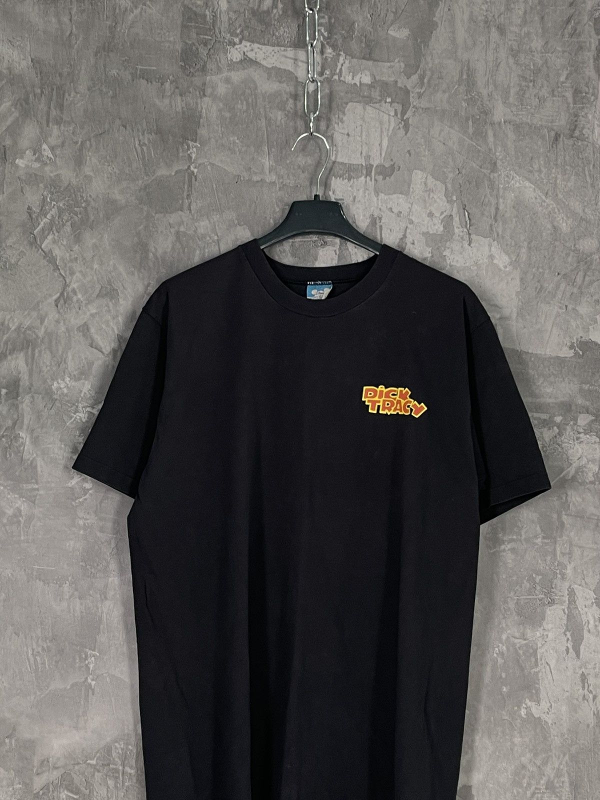 Vintage Vintage 90s dick Tracy Big Logo T shirt Size US L / EU 52-54 / 3 - 9 Thumbnail