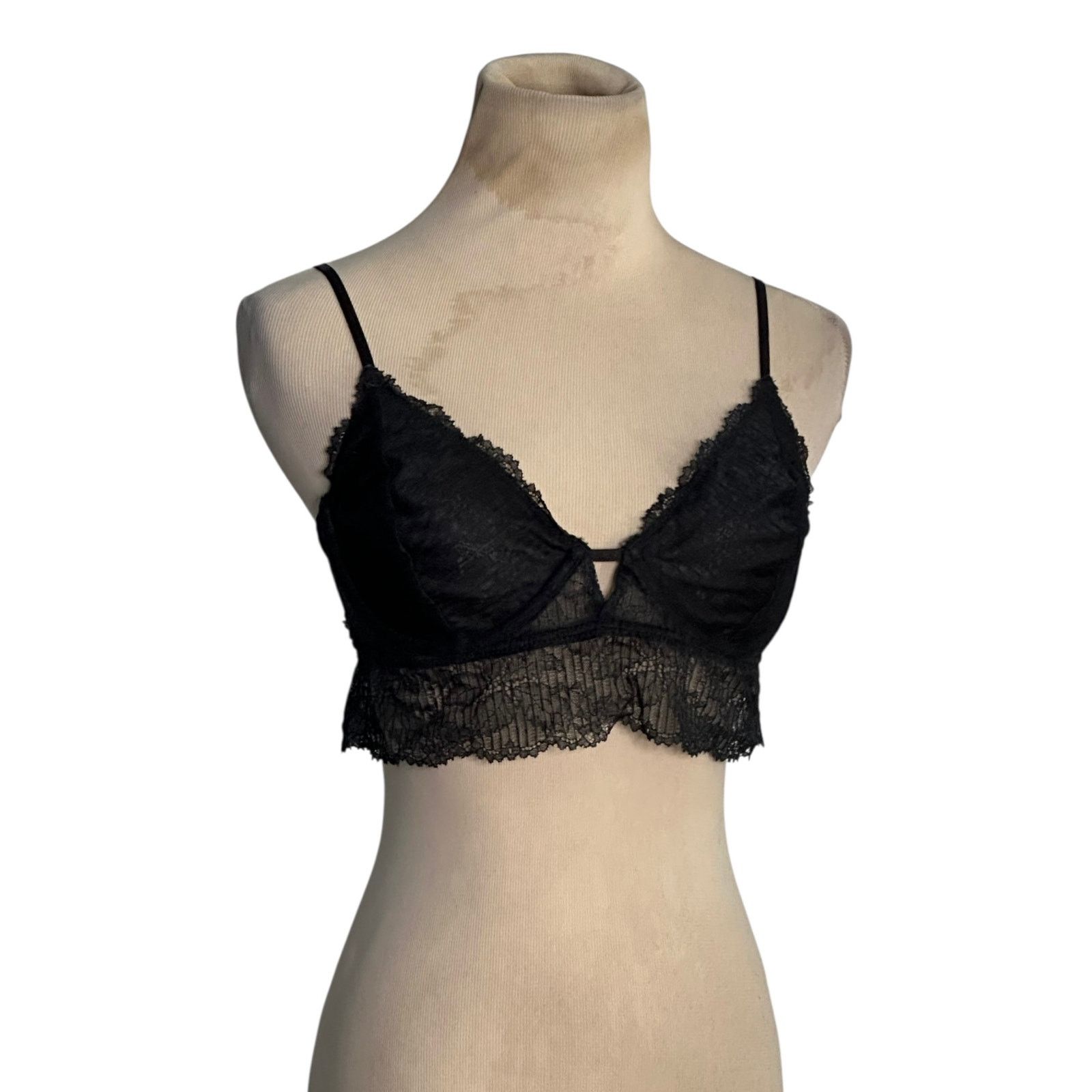 Free People Free People Intimately black lace underwire bra size Medium Size M / US 6-8 / IT 42-44 - 11 Thumbnail