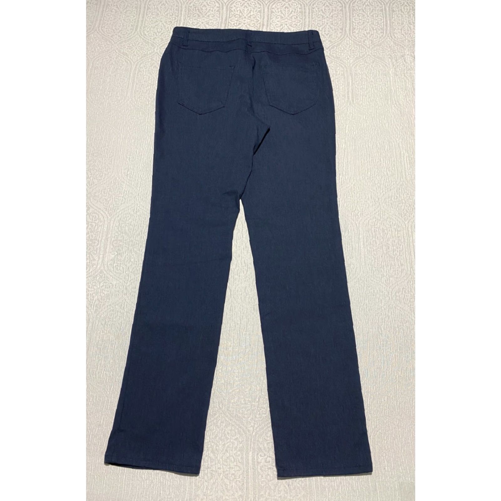 Izod IZOD Advantage Performance Pants Men Blue 32×34 Chino Straight Fit Regular Size 32 34 Inseam 34 Button Zip shirt? Size US 32 / EU 48 - 2 Thumbnail