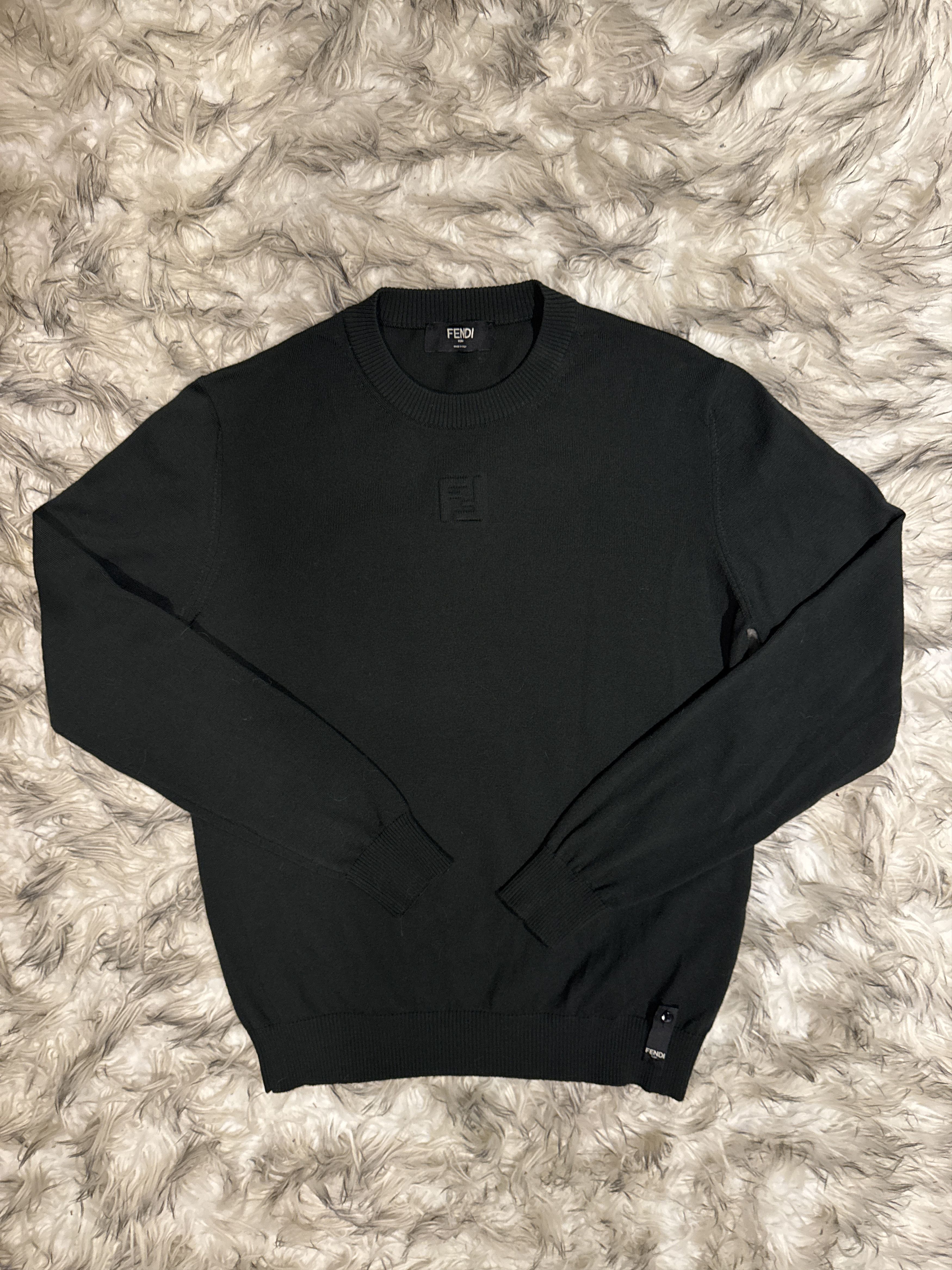 Fendi FENDI SWEATER C-NECK VIRGIN WOOL Size US M / EU 48-50 / 2 - 1 Thumbnail