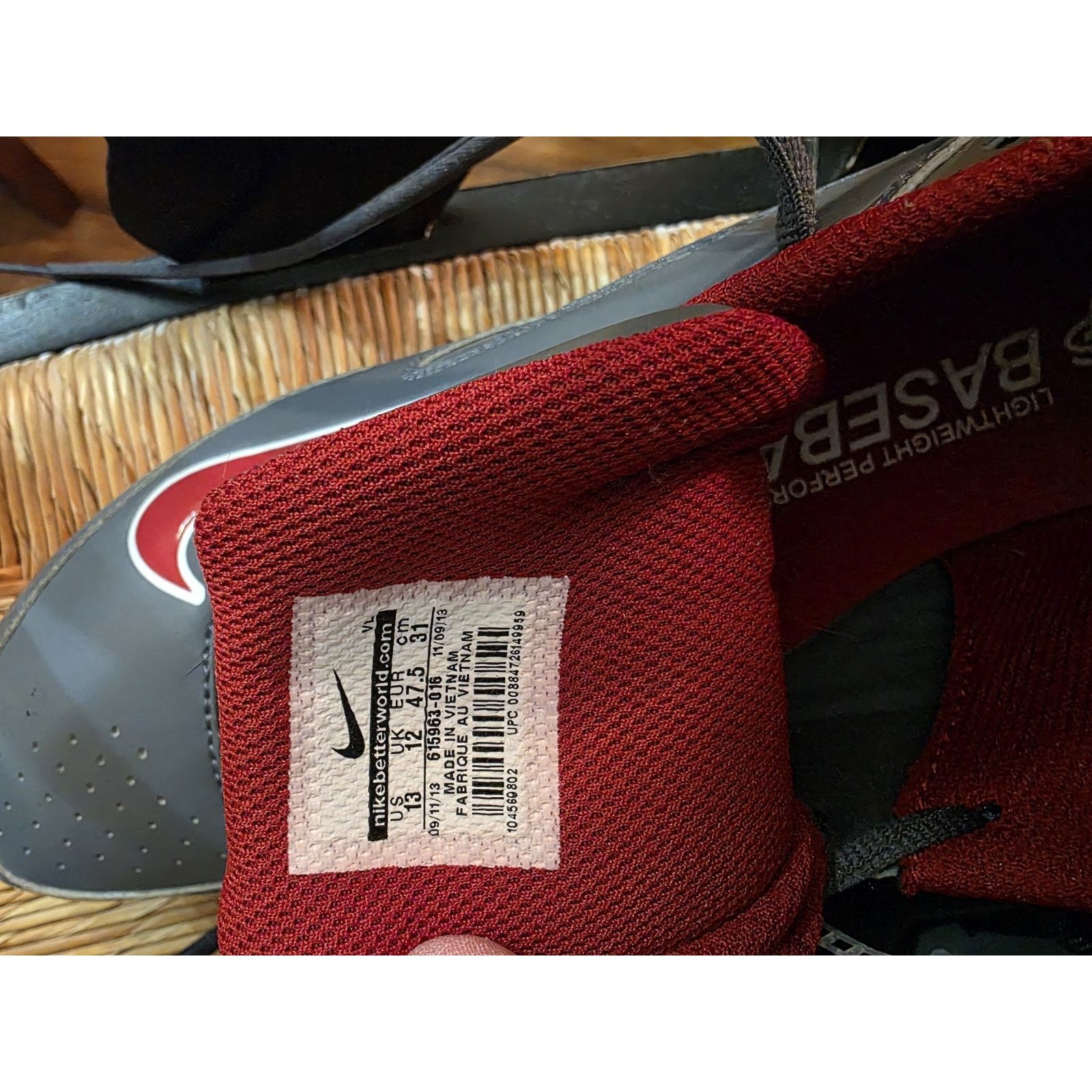 Nike Nike Lightweight Men's Size 13 Metal Cleat Baseball Cleats. Size US 13 / EU 46 - 9 Thumbnail