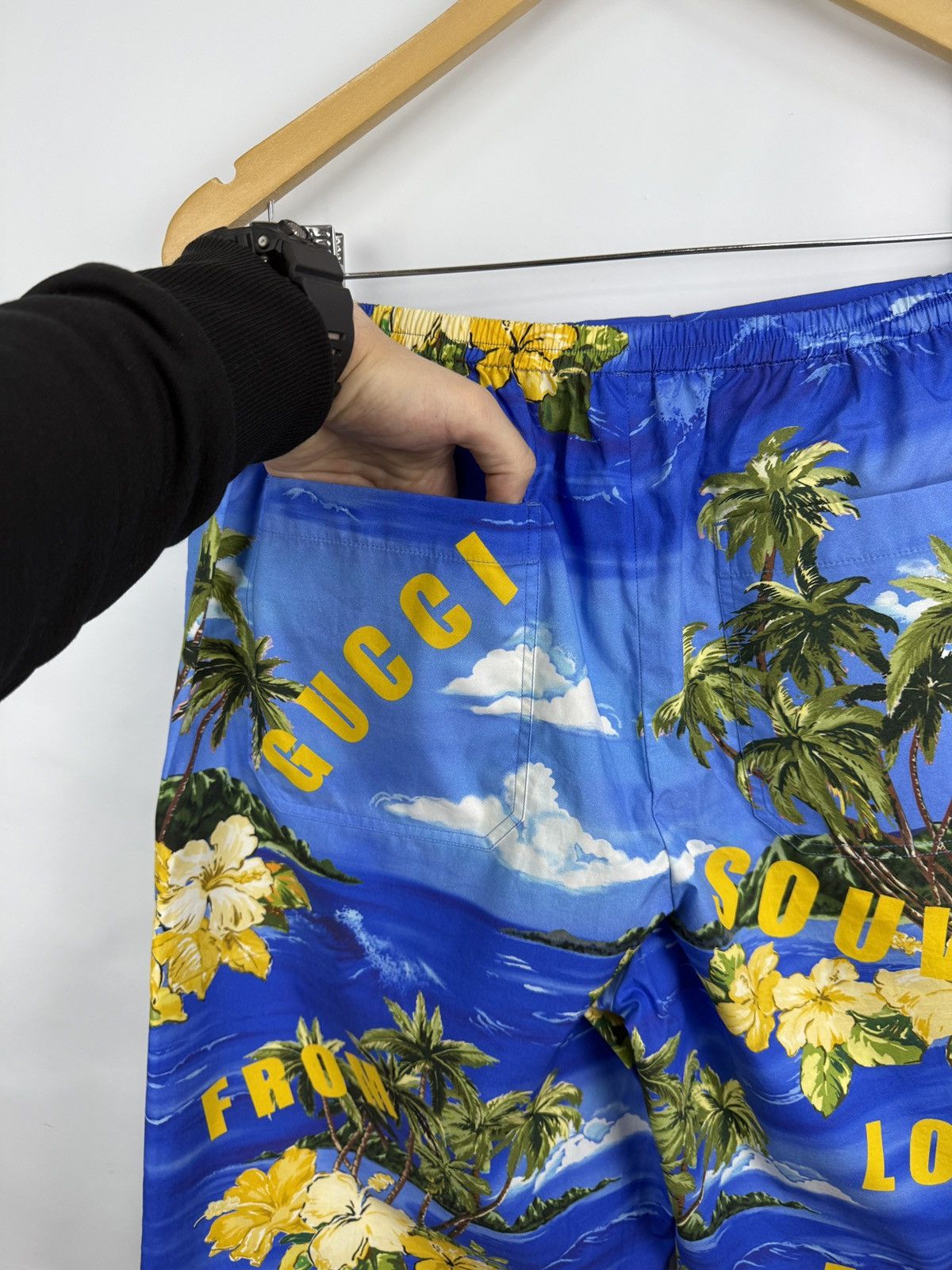 Gucci 🇮🇹 Gucci Souvenir From Los Angelis Swim High Waisted Shorts Size US 32 / EU 48 - 17 Thumbnail