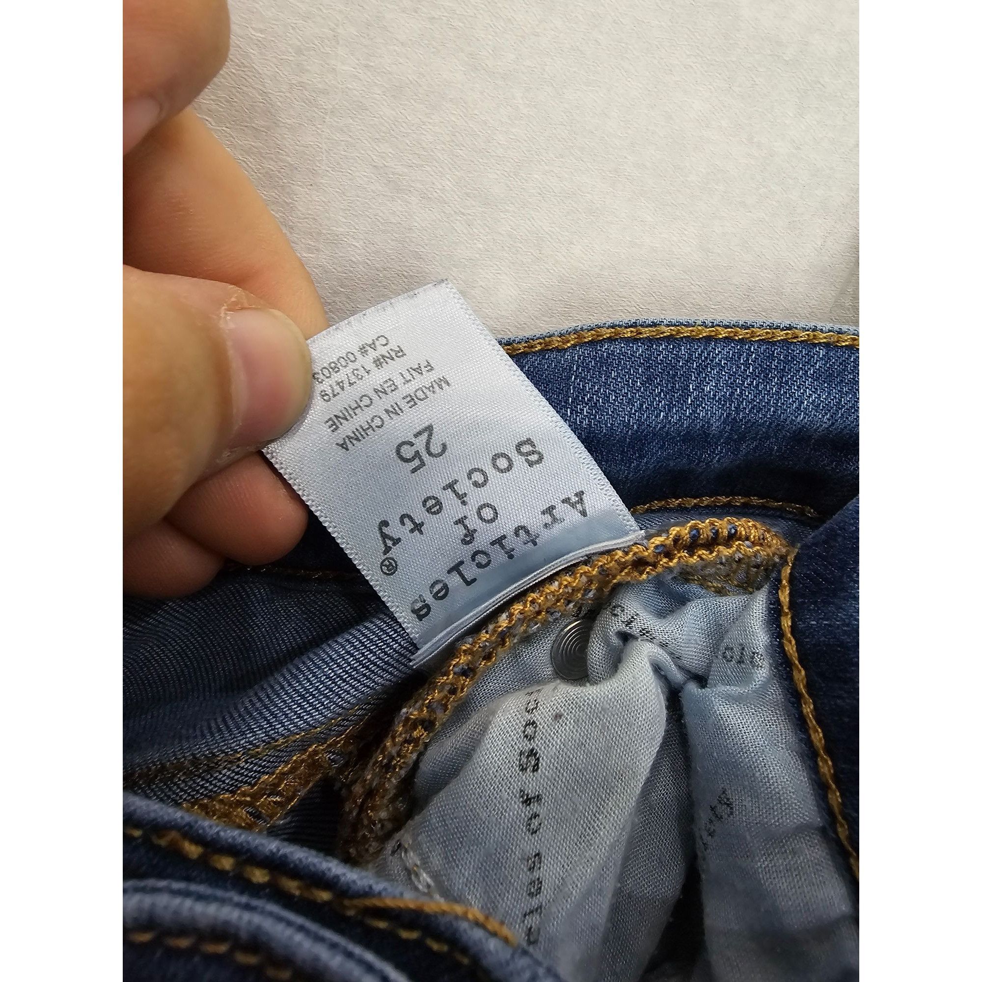 Other Articles Of Society Women's pleated Skinny Jeans Size 25 Size US 26 / EU 42 - 4 Thumbnail