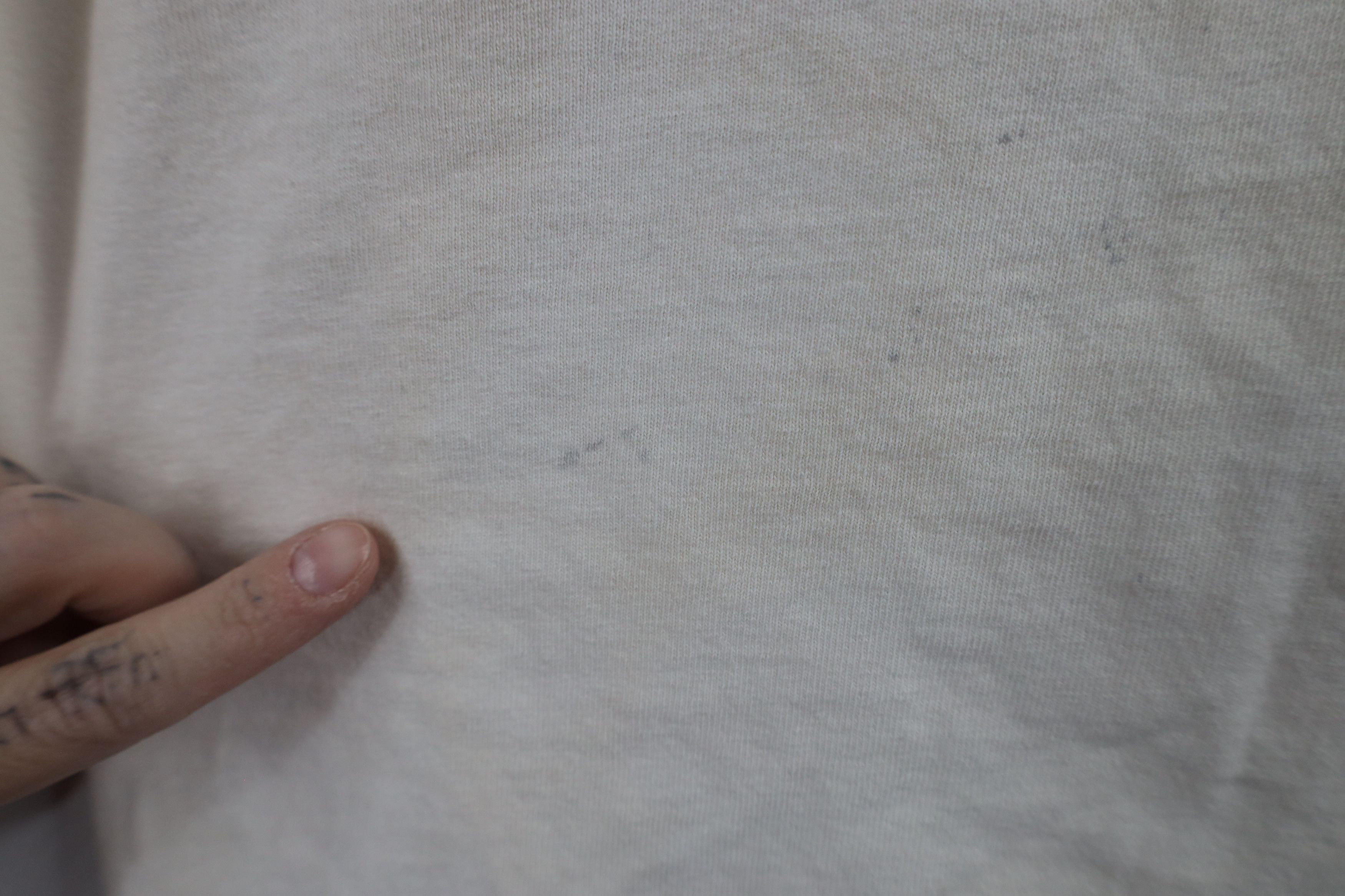 Vintage Vintage Y2K 2003 Streetwear From A Tree Nature T-Shirt Cream Size US L / EU 52-54 / 3 - 9 Thumbnail