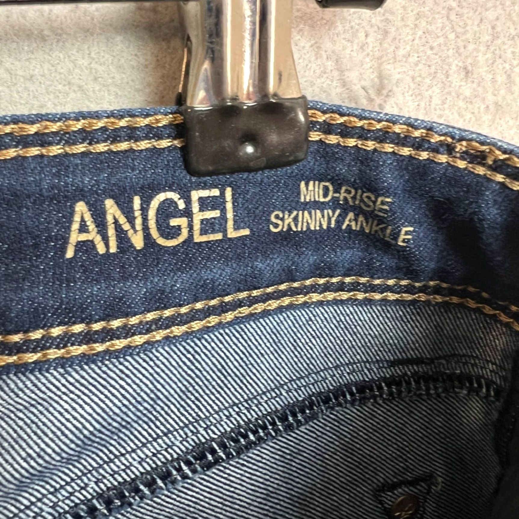 DL1961 DL1961 Angel Low Rise Ankle Jeans Size 25 Dark Wash Womens Denim Cotton Blend Size 42" / US 20 - 4 Thumbnail