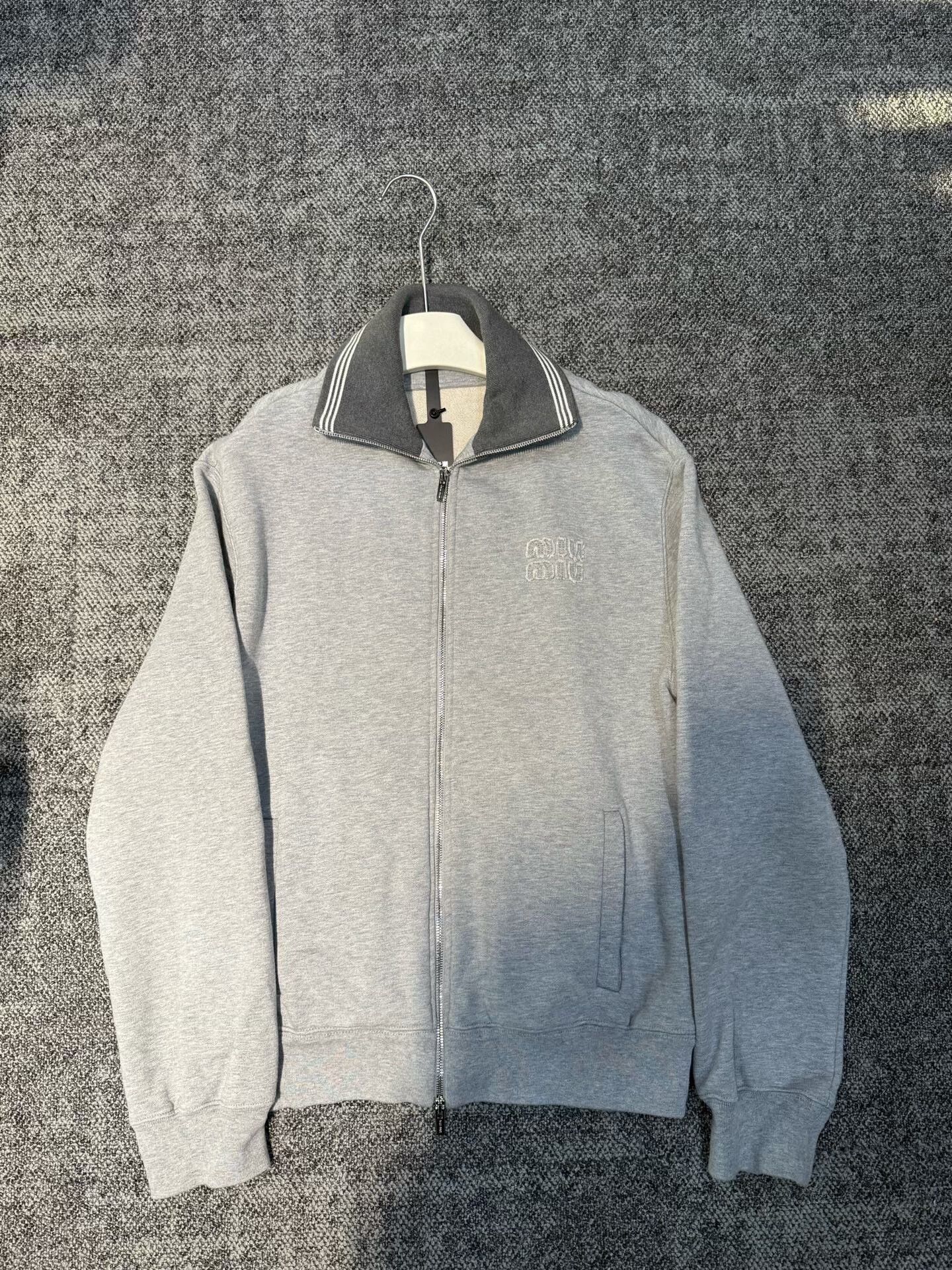 Miu Miu MiuMiu Gray Coat XS Size XS / US 0-2 / IT 36-38 - 1 Thumbnail