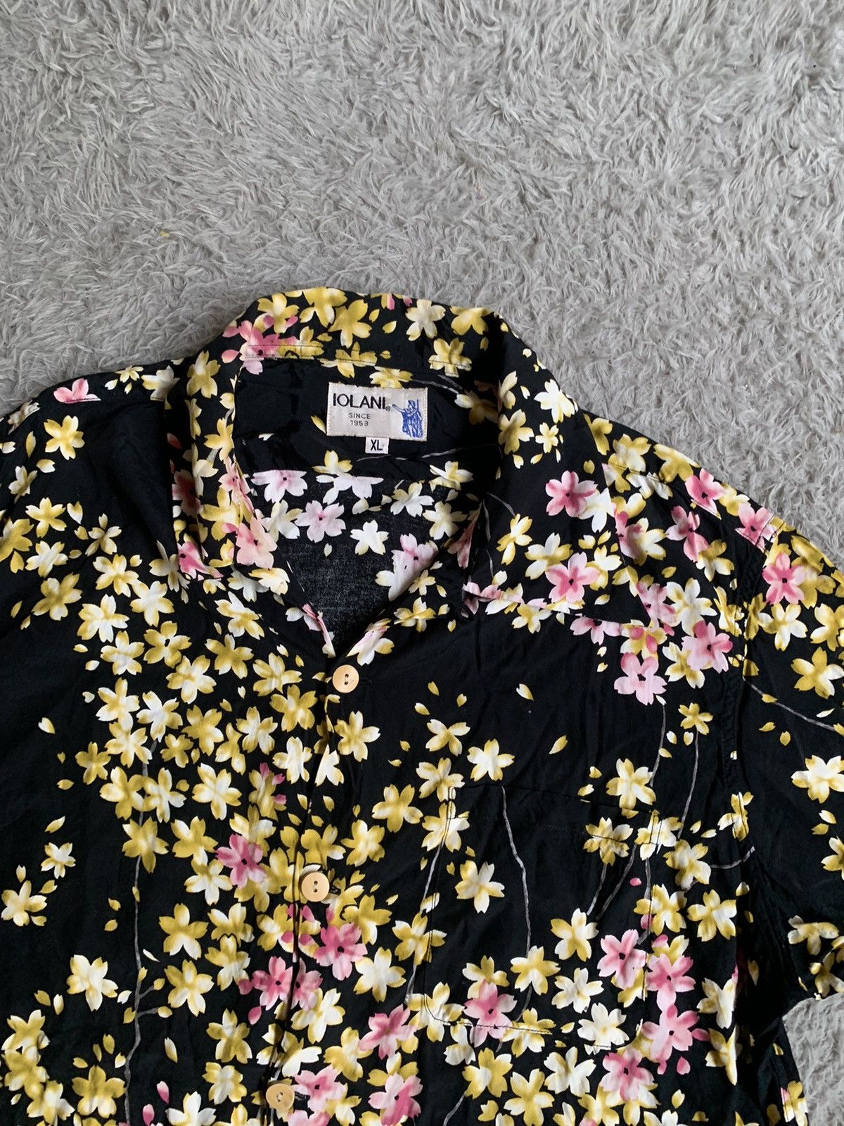 Japanese Brand × Vintage Vintage Iolani Sakura Blossom Aloha Open Collar Shirt Size US XL / EU 56 / 4 - 2 Thumbnail