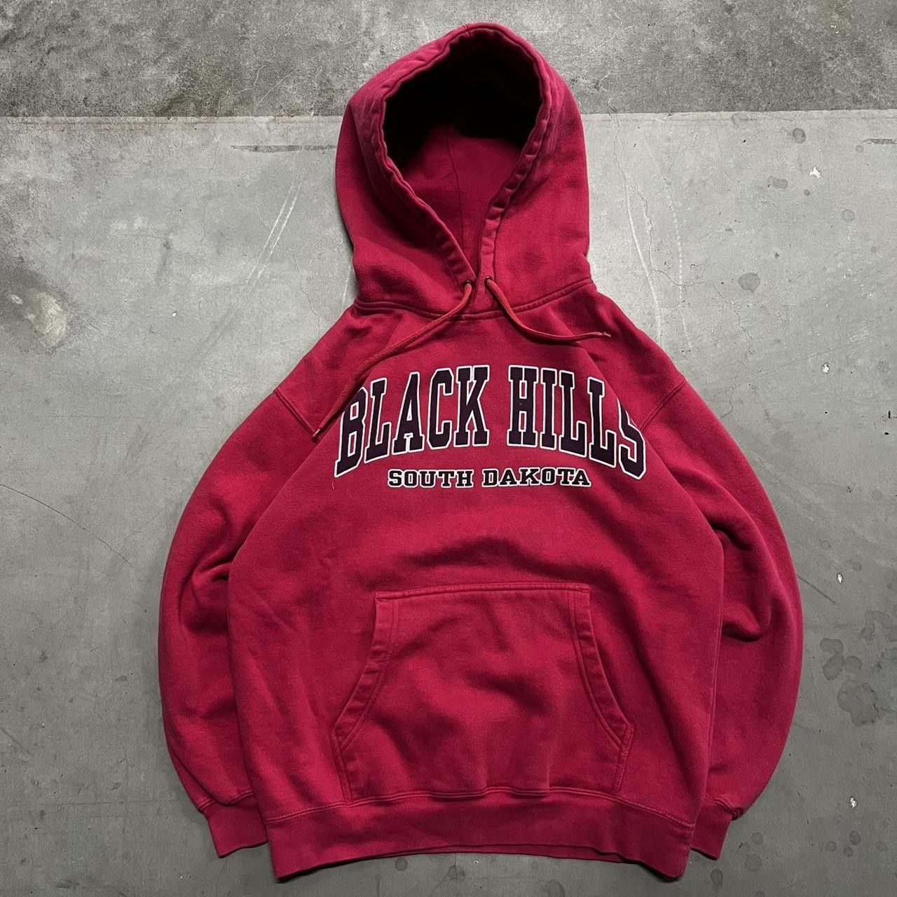 Vintage Crazy Vintage Y2K/2000s Black Hills South Dakota Rosey Hoodie! Size US S / EU 44-46 / 1 - 1 Thumbnail