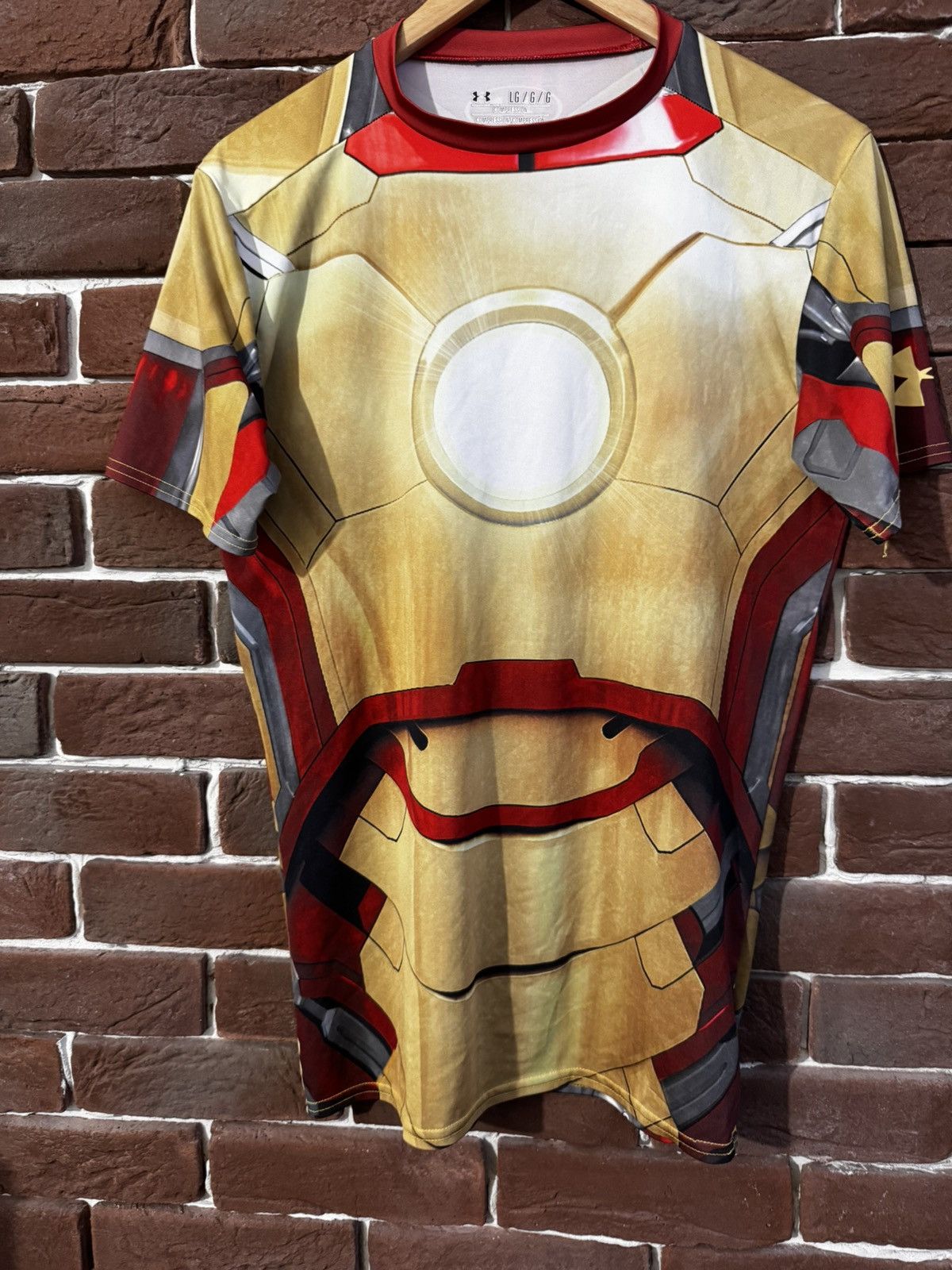 Marvel Comics Mens Gym Top Under Armour Marvel Ironman Jersey Shirt Size US L / EU 52-54 / 3 - 4 Thumbnail