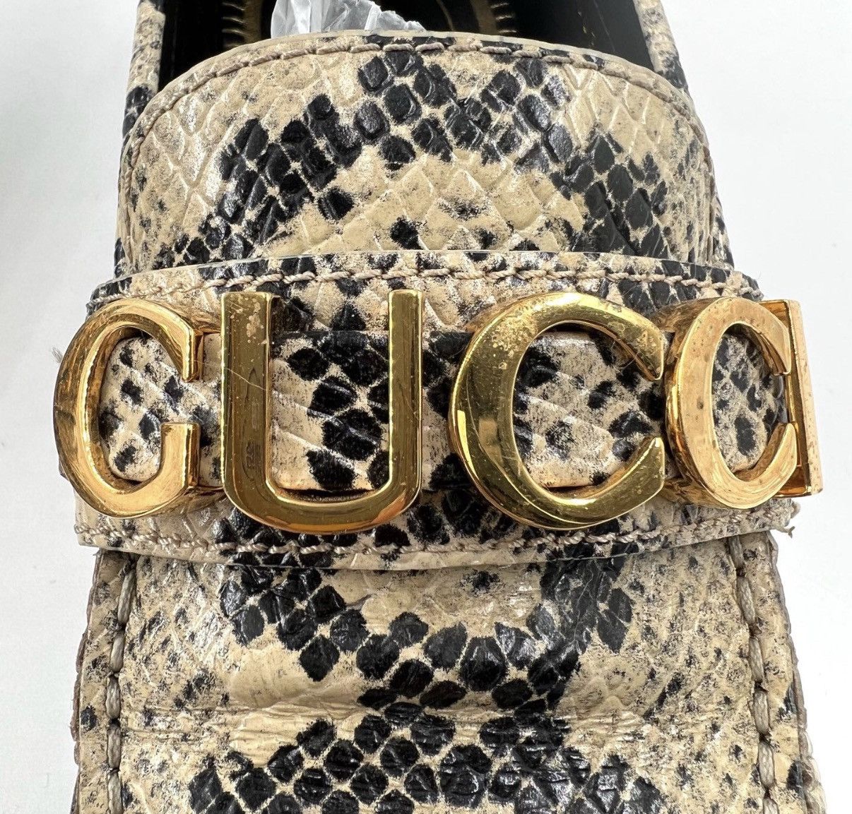 Gucci Gucci Women's Python Print Logo Loafer Flats K12 Size US 5 / IT 35 - 6 Thumbnail