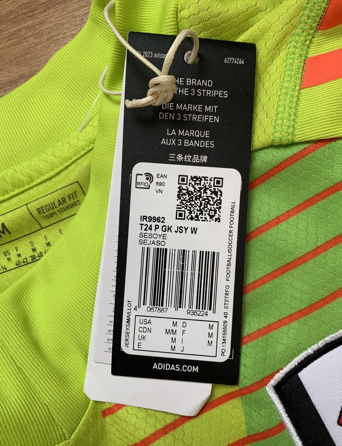 Adidas Adidas Fulham FC Women’s TIRO GOALKEEPER JERSEY + Shorts NWT Size M / US 6-8 / IT 42-44 - 9 Thumbnail