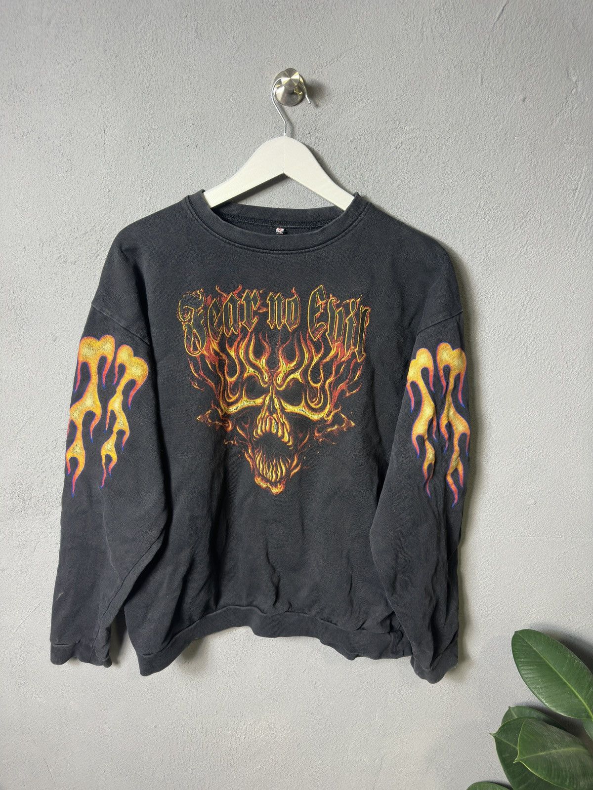 Band Tees × Vintage Vintage 90’s Fear No Evil Tribal Inferno Flame Sweatshirt Size US M / EU 48-50 / 2 - 1 Thumbnail