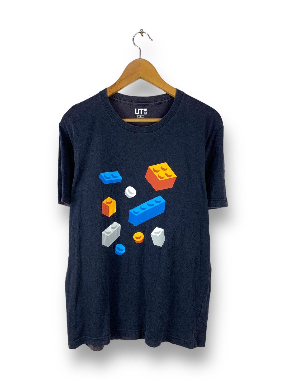 LEGO Steals! Uniqlo UT x Lego Toys Tee Size US M / EU 48-50 / 2 - 1 Thumbnail